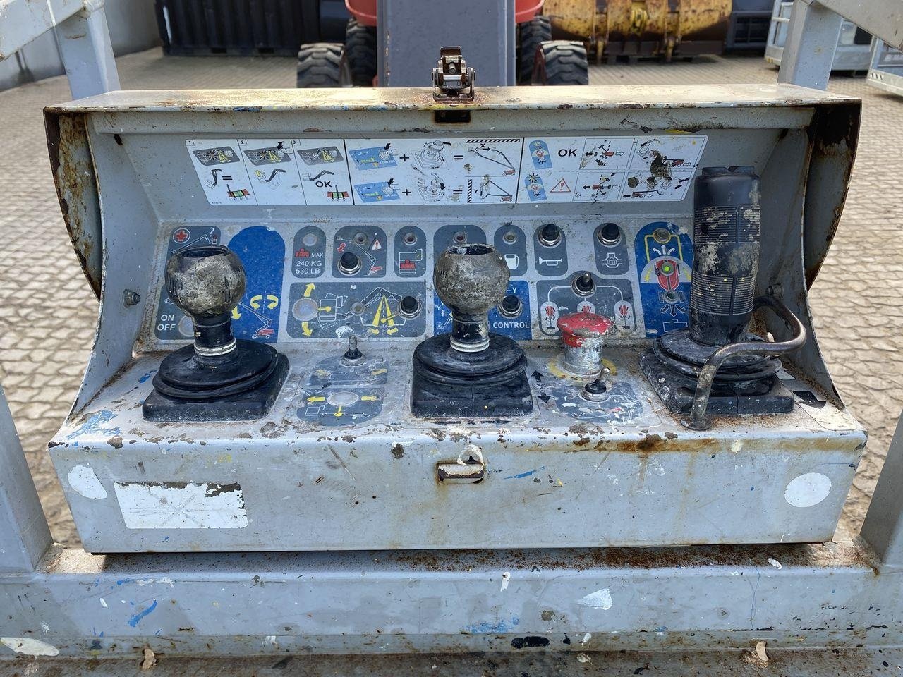 Scherenarbeitsbühne του τύπου Manitou 260TJ, Gebrauchtmaschine σε Skive (Φωτογραφία 3)