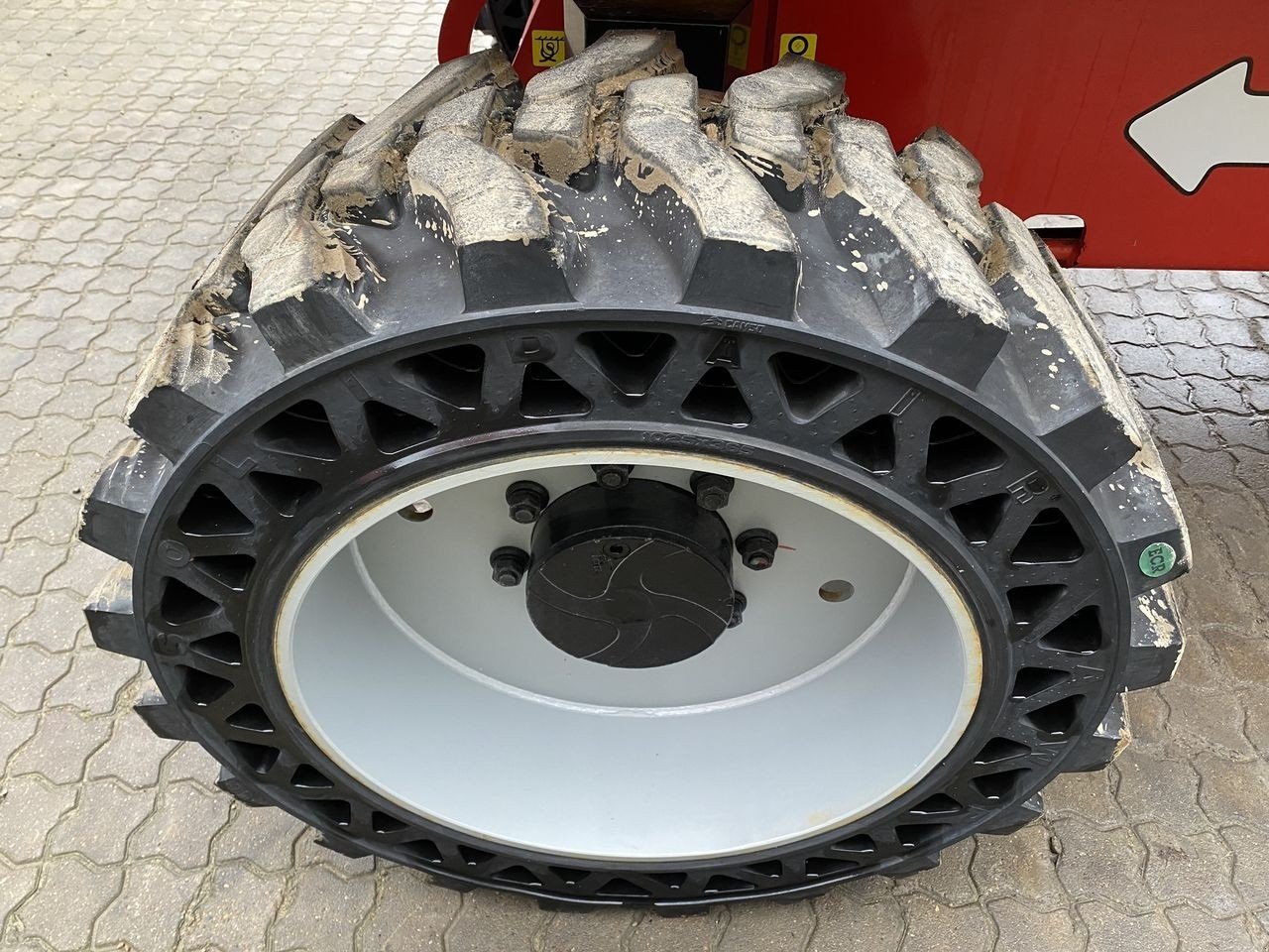 Scherenarbeitsbühne Türe ait Manitou 280TJ ST5, Gebrauchtmaschine içinde Skive (resim 8)