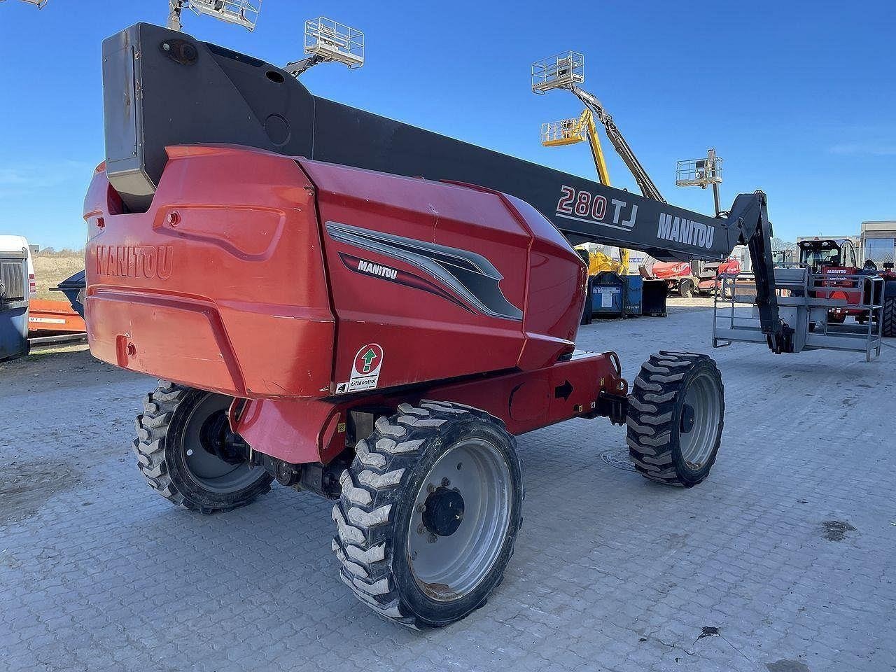 Scherenarbeitsbühne типа Manitou 280TJ, Gebrauchtmaschine в Skive (Фотография 4)