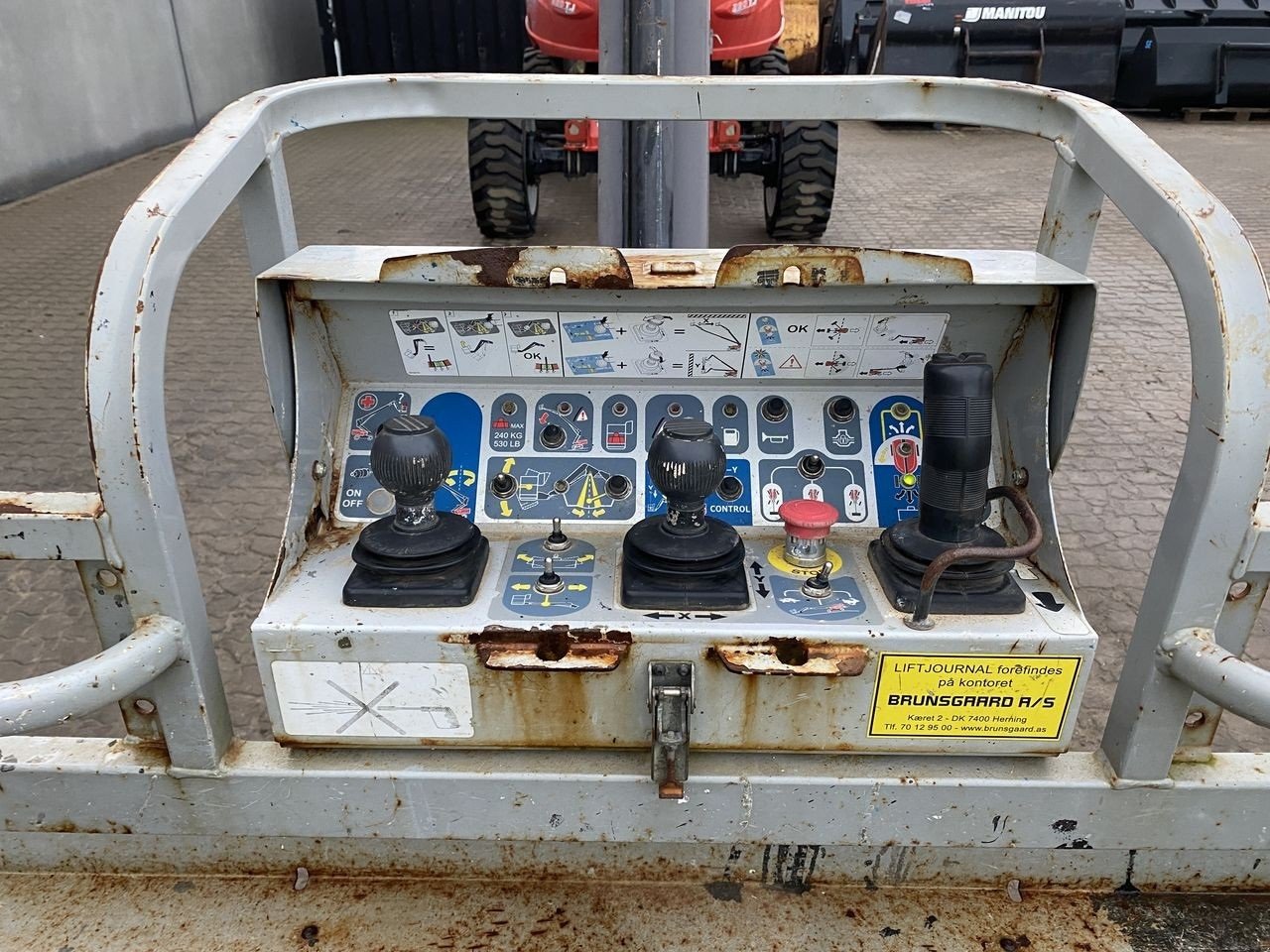 Scherenarbeitsbühne tipa Manitou 280TJ, Gebrauchtmaschine u Skive (Slika 3)