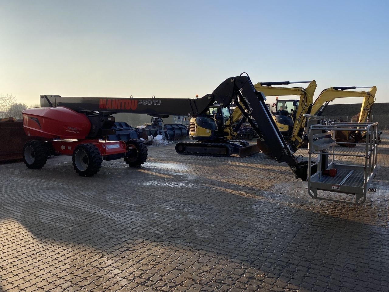 Scherenarbeitsbühne tipa Manitou 280TJ, Gebrauchtmaschine u Skive (Slika 5)