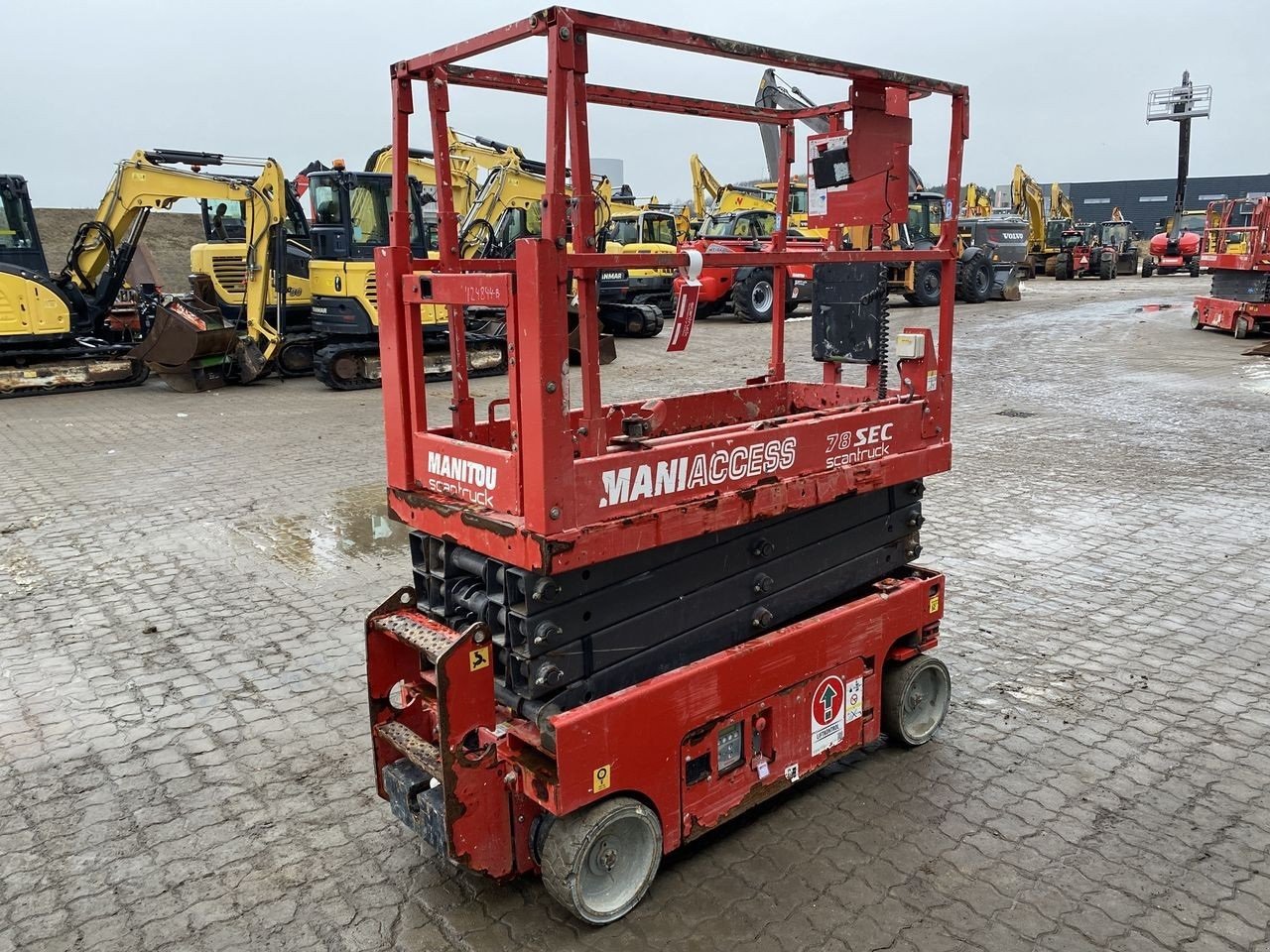 Scherenarbeitsbühne vrste Manitou 78SEC, Gebrauchtmaschine v Skive (Slika 4)