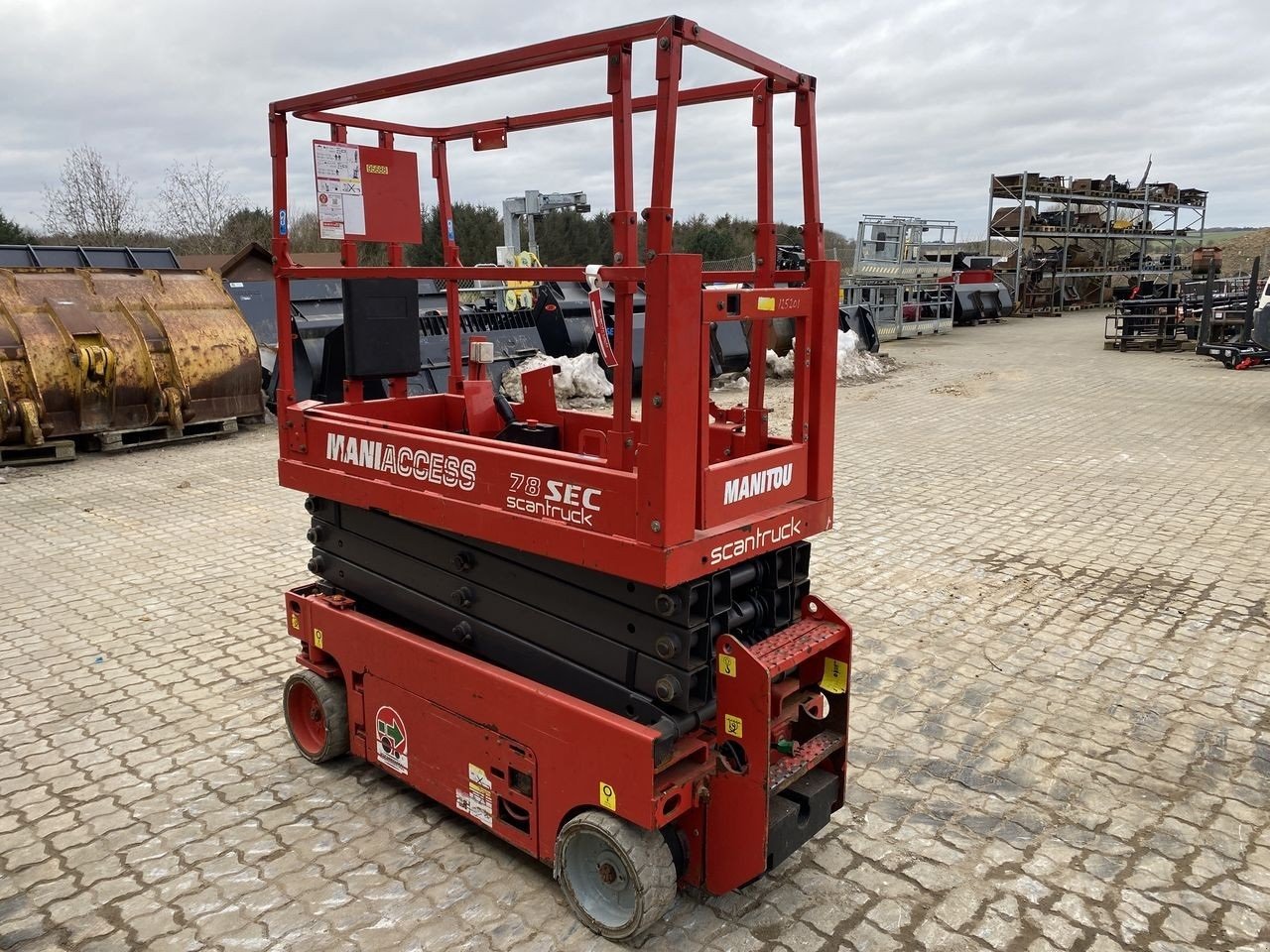 Scherenarbeitsbühne del tipo Manitou 78SEC, Gebrauchtmaschine In Skive (Immagine 5)