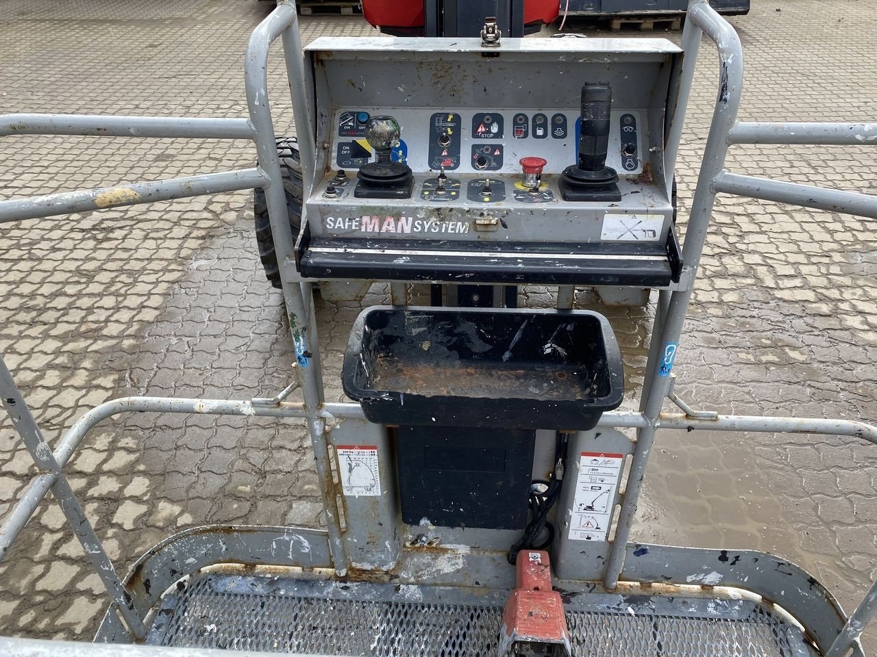 Scherenarbeitsbühne typu Manitou MANGO12, Gebrauchtmaschine v Skive (Obrázek 3)