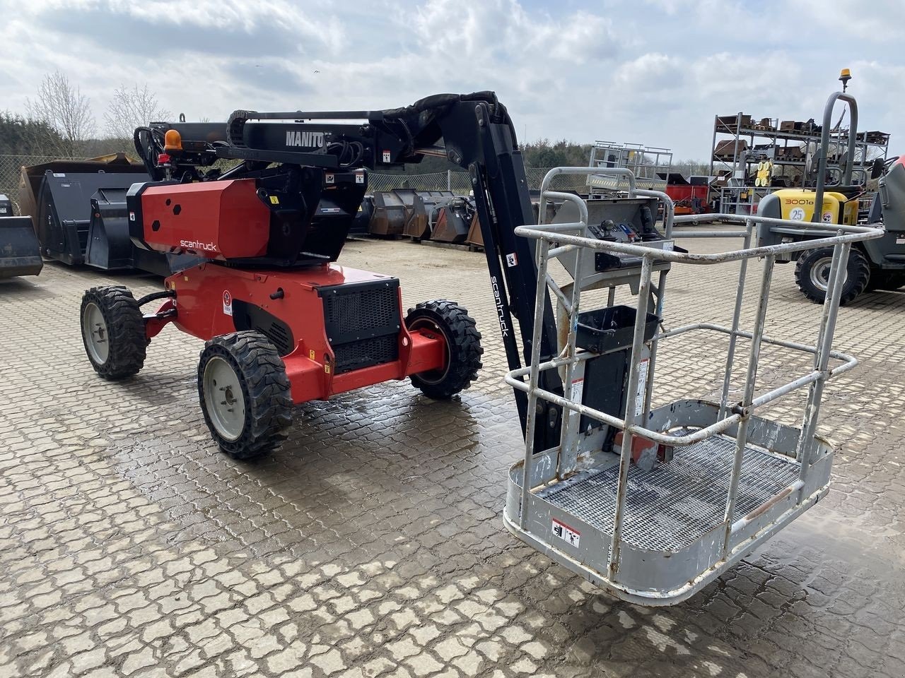 Scherenarbeitsbühne typu Manitou MANGO12, Gebrauchtmaschine v Skive (Obrázek 5)
