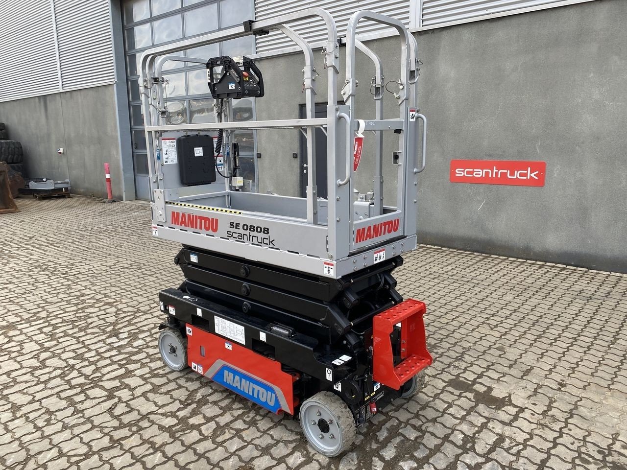 Scherenarbeitsbühne του τύπου Manitou SE0808, Gebrauchtmaschine σε Skive (Φωτογραφία 2)