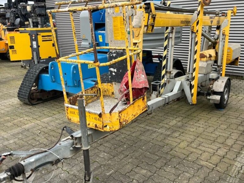 Scherenarbeitsbühne del tipo Omme 1050 E ZB1 10,50 Meters Trailerlift, Gebrauchtmaschine In Rødovre (Immagine 1)