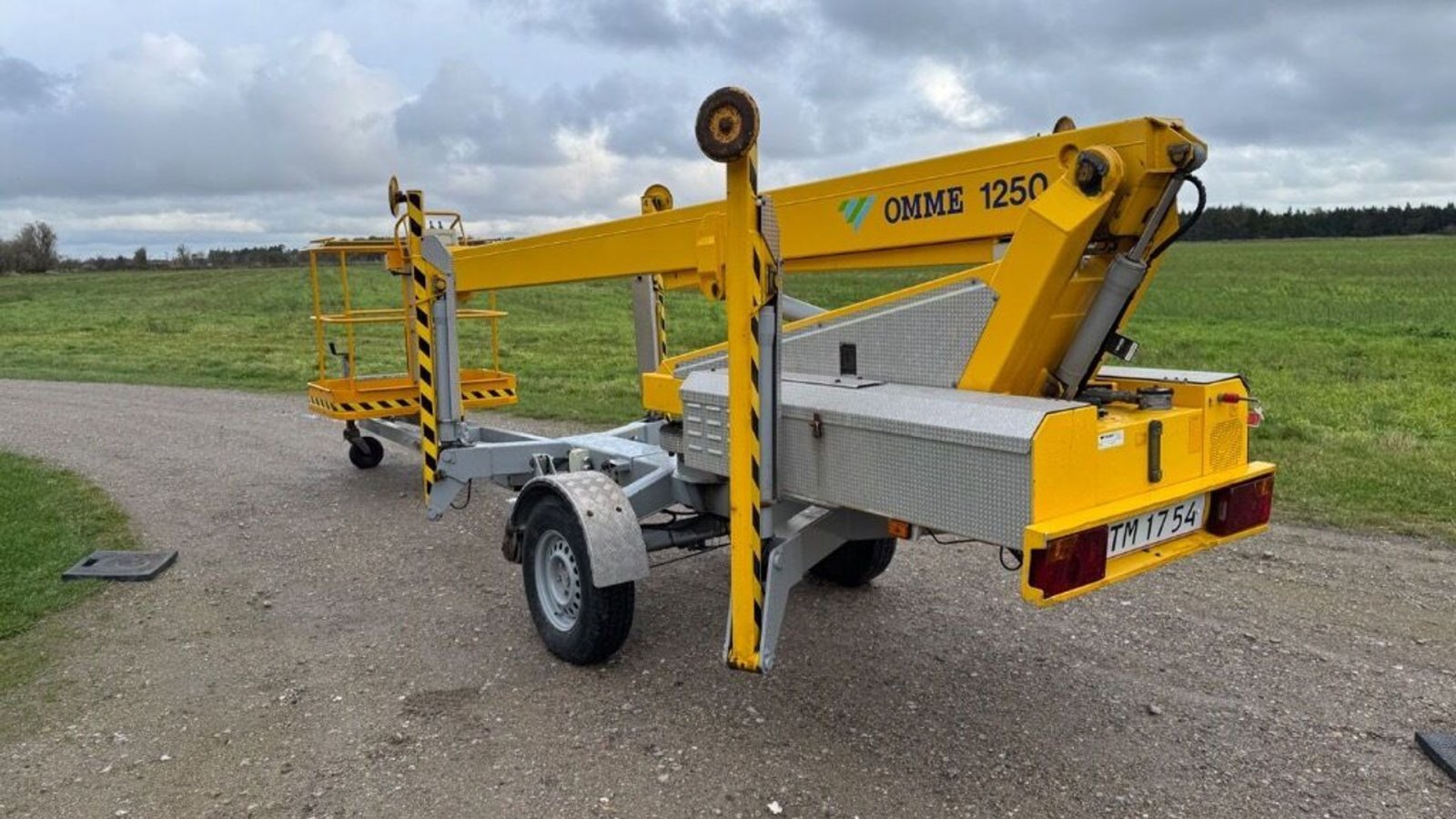 Scherenarbeitsbühne типа Omme 1250 Trailerlift, Gebrauchtmaschine в Rødovre (Фотография 4)