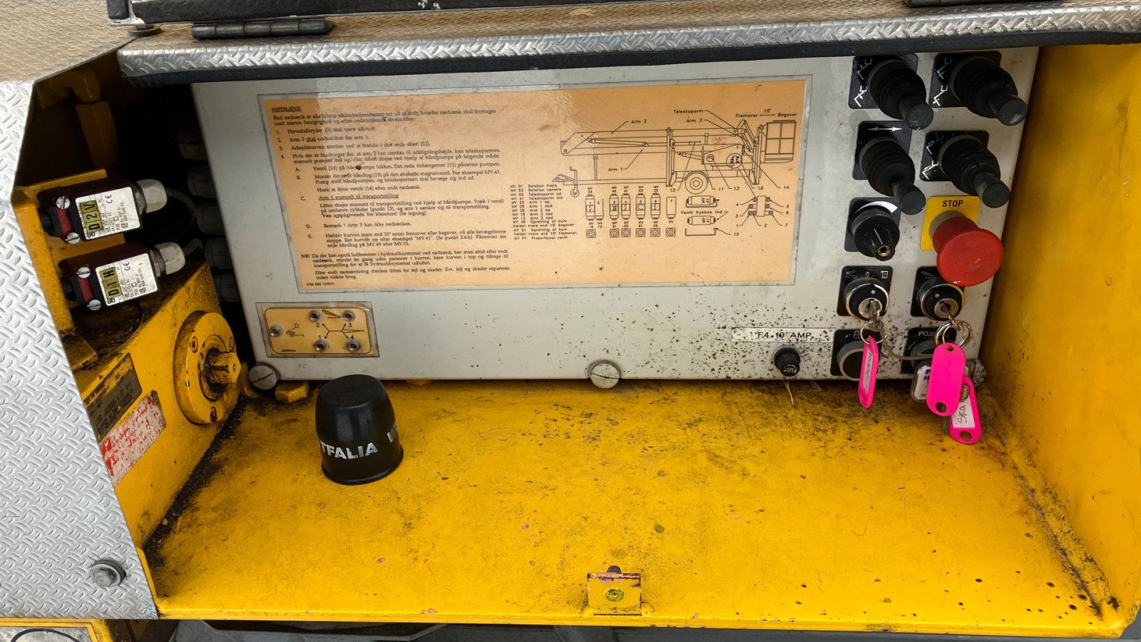 Scherenarbeitsbühne от тип Omme 1700 17 Meters meget velholdt lift, Gebrauchtmaschine в Horsens (Снимка 5)