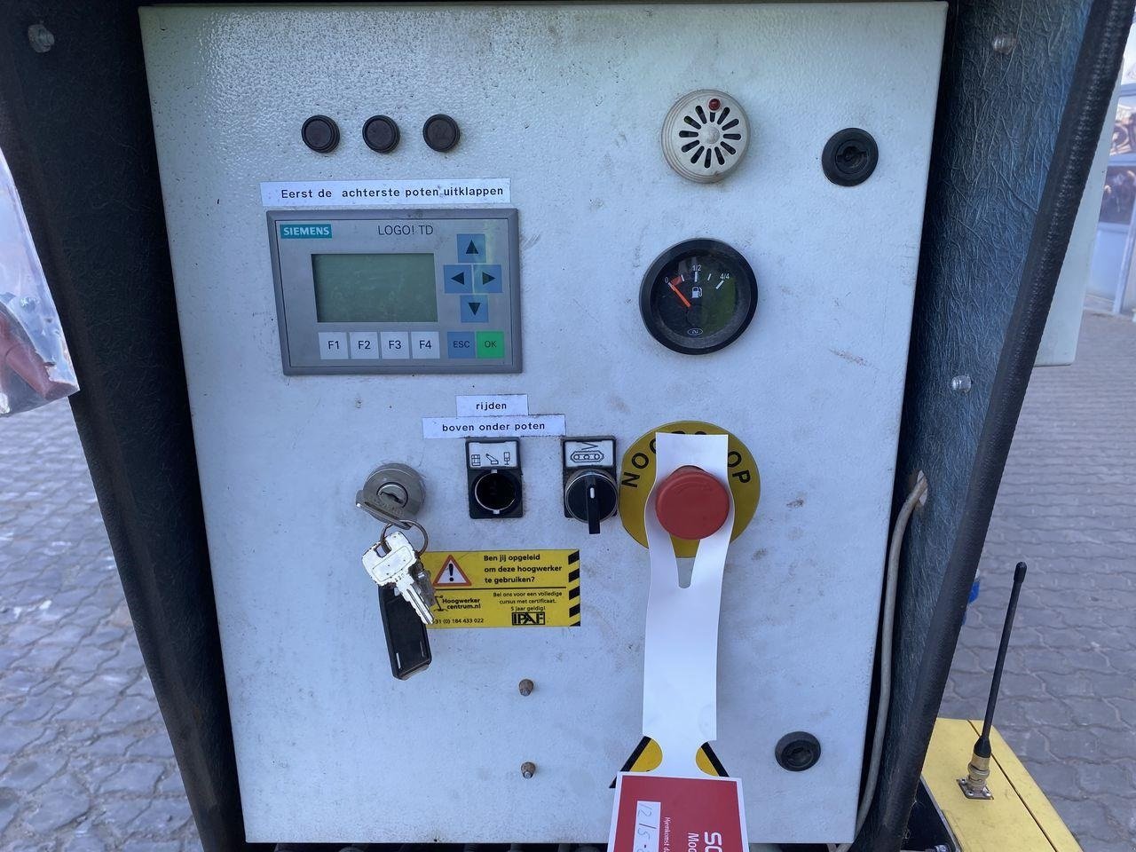 Scherenarbeitsbühne des Typs Palazzani TSJ30.1, Gebrauchtmaschine in Skive (Bild 10)