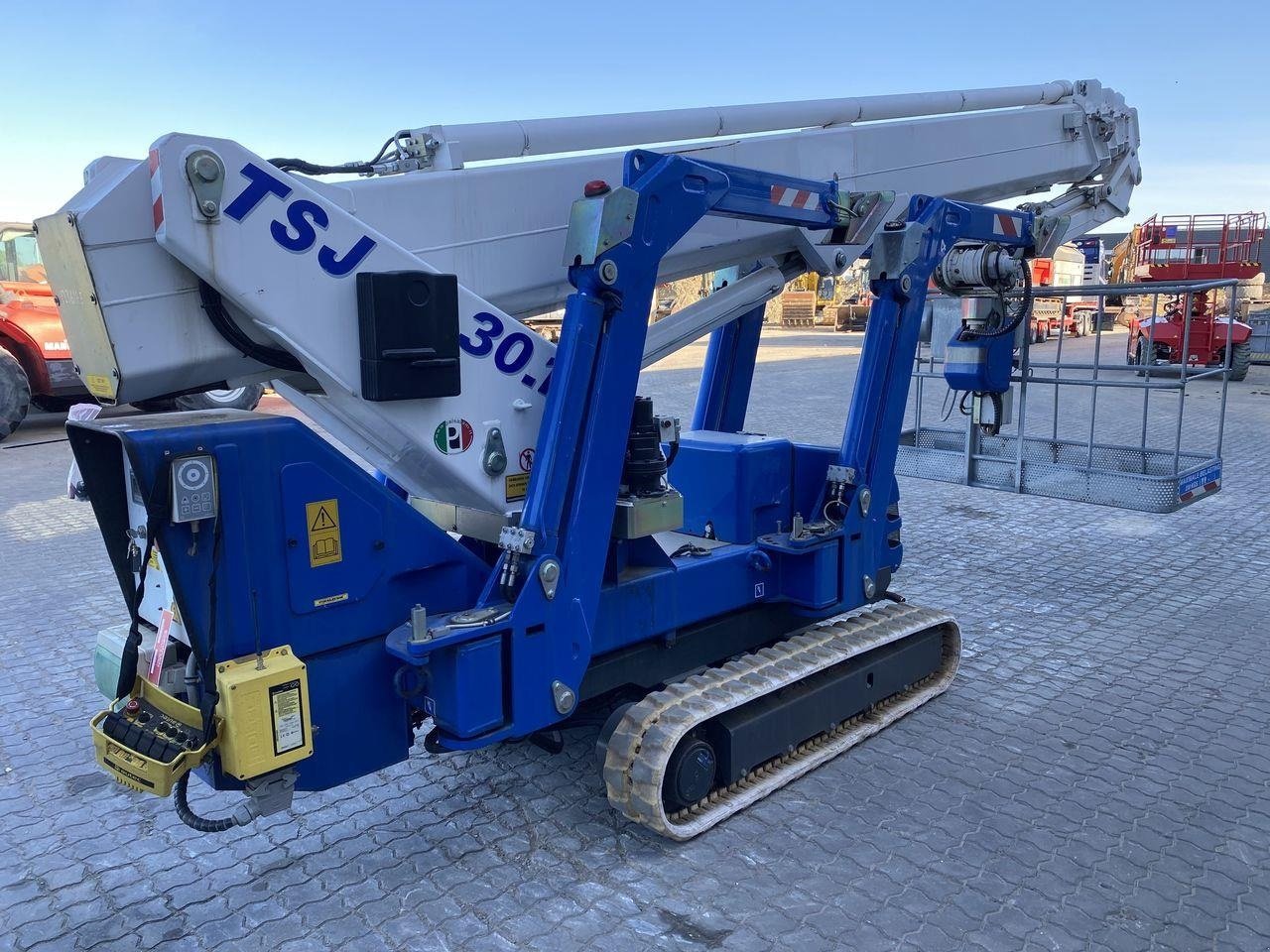 Scherenarbeitsbühne des Typs Palazzani TSJ30.1, Gebrauchtmaschine in Skive (Bild 4)