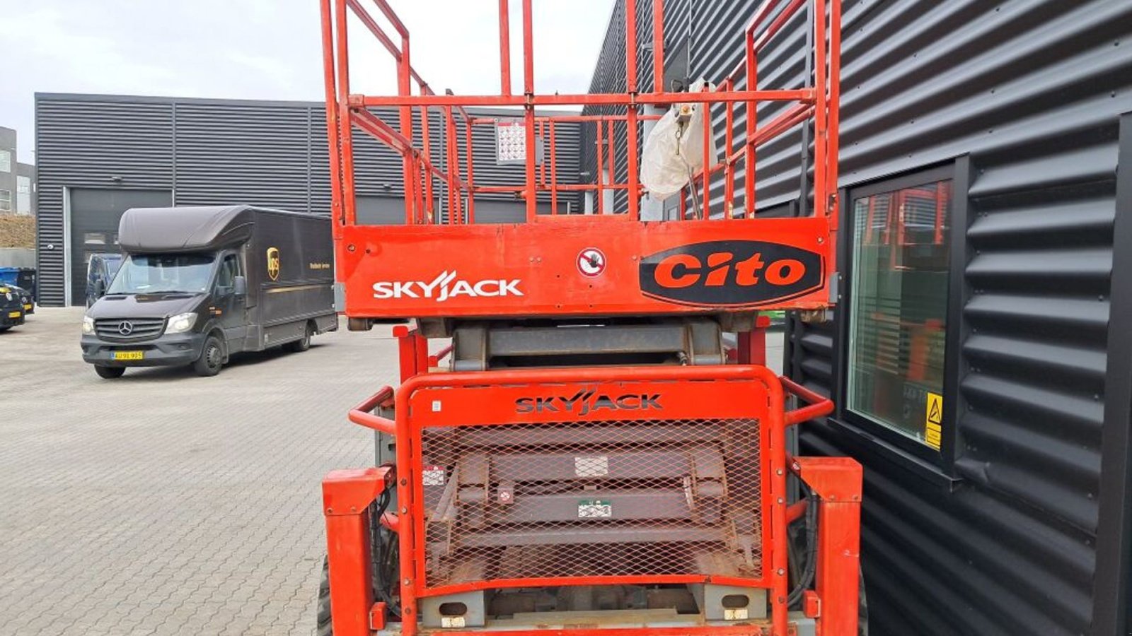 Scherenarbeitsbühne Türe ait Skyjack SJ 8841, Gebrauchtmaschine içinde Rødovre (resim 3)
