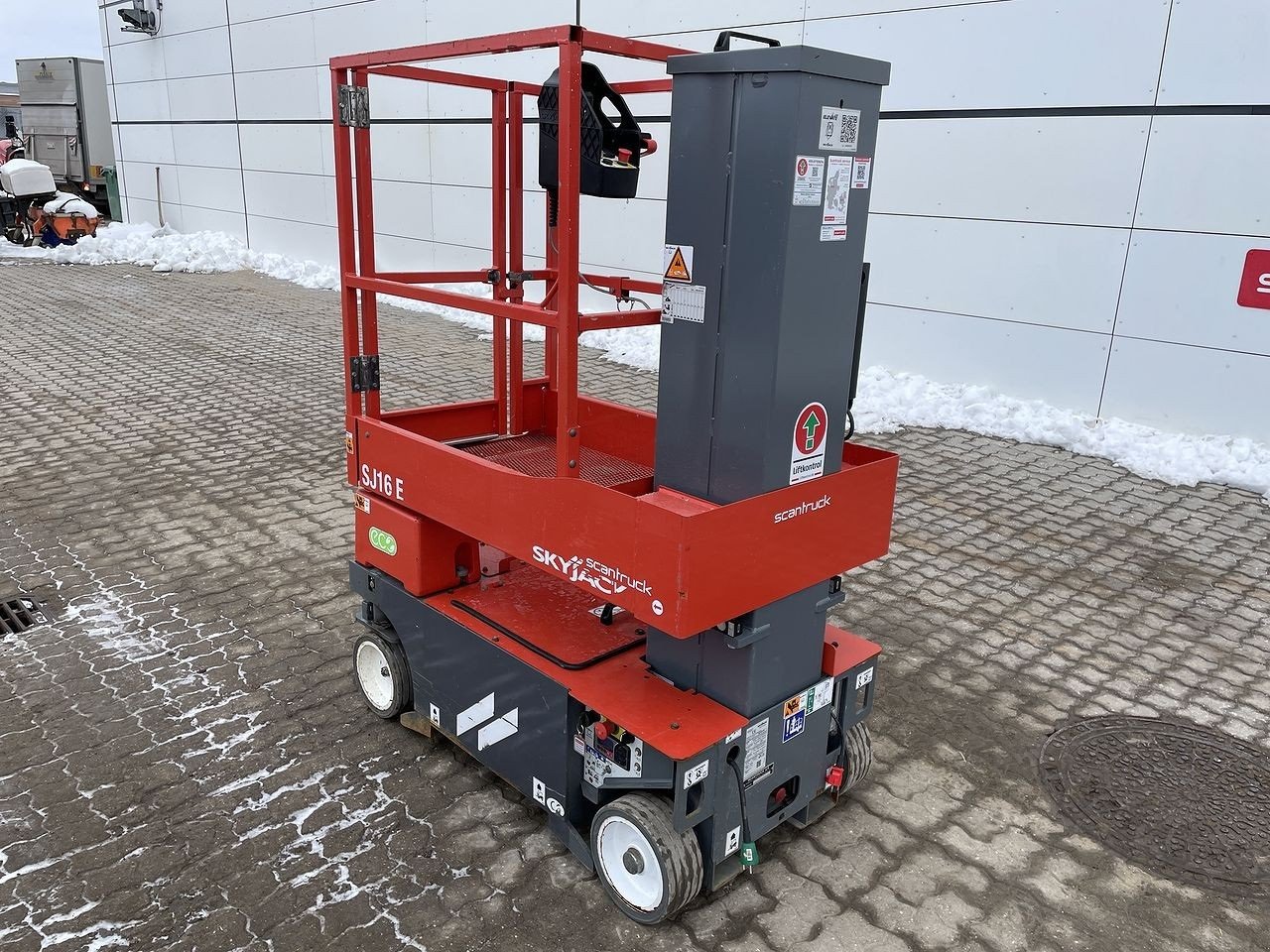 Scherenarbeitsbühne a típus Skyjack SJ16 E, Gebrauchtmaschine ekkor: Skive (Kép 2)