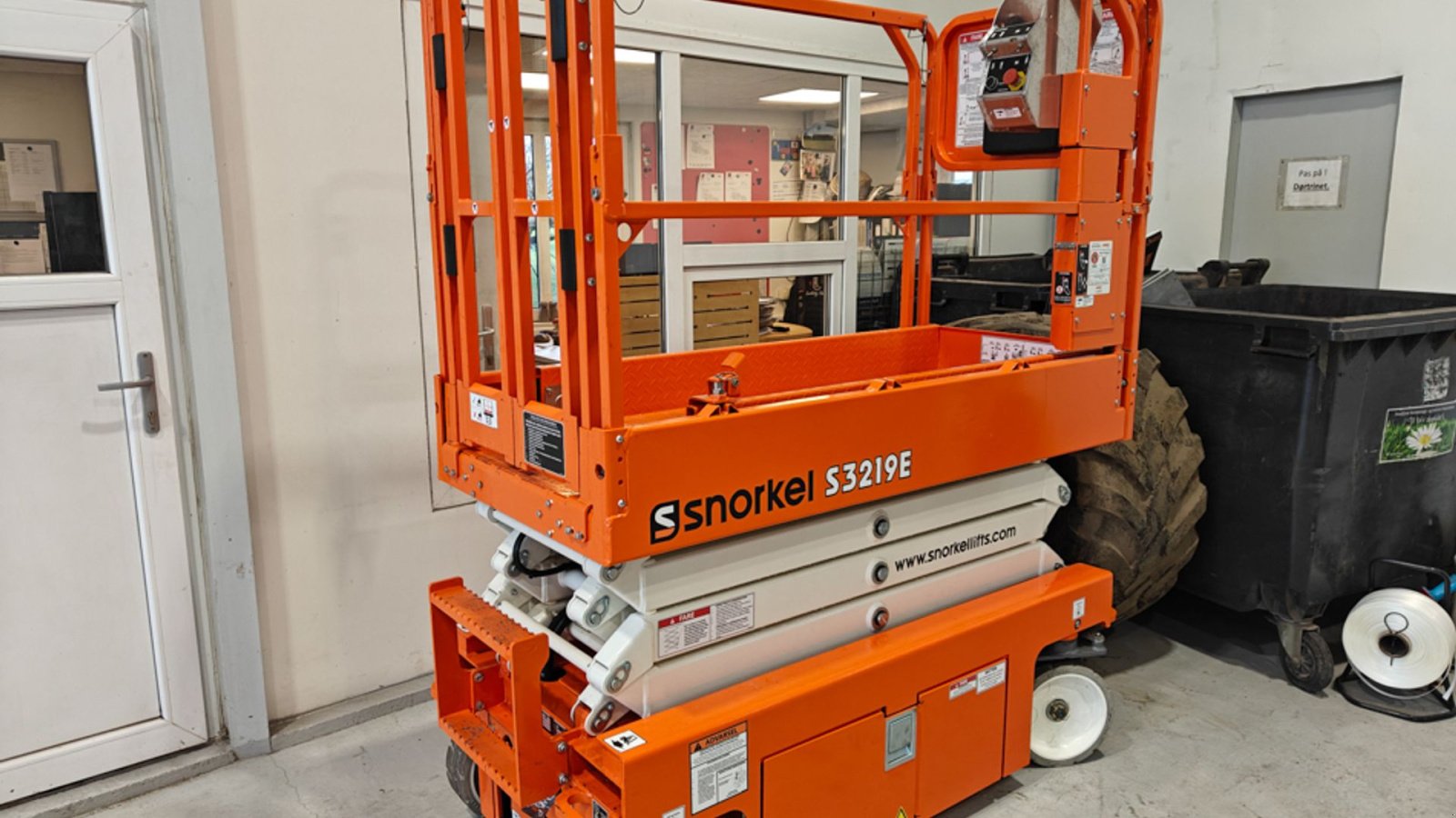 Scherenarbeitsbühne типа Snorkel S3219E 7,8 m., Gebrauchtmaschine в Vrå (Фотография 3)