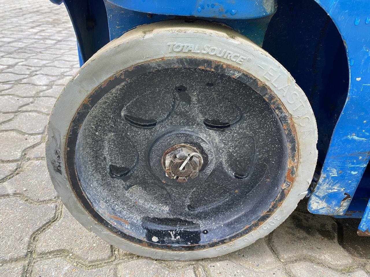 Scherenarbeitsbühne typu Snorkel TM12, Gebrauchtmaschine v Skive (Obrázek 8)