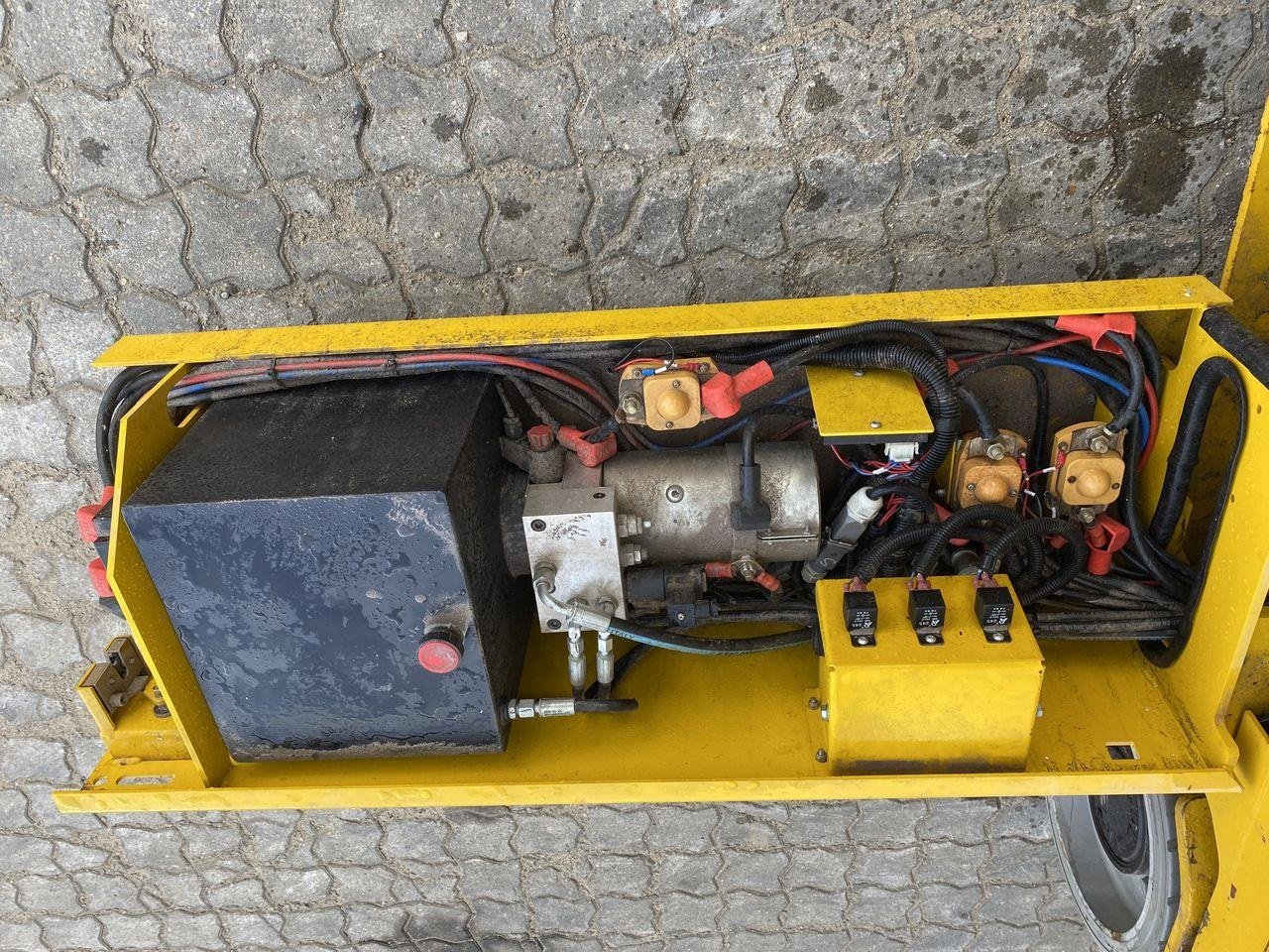 Scherenarbeitsbühne типа Sonstige 4046-ED, Gebrauchtmaschine в Skive (Фотография 10)