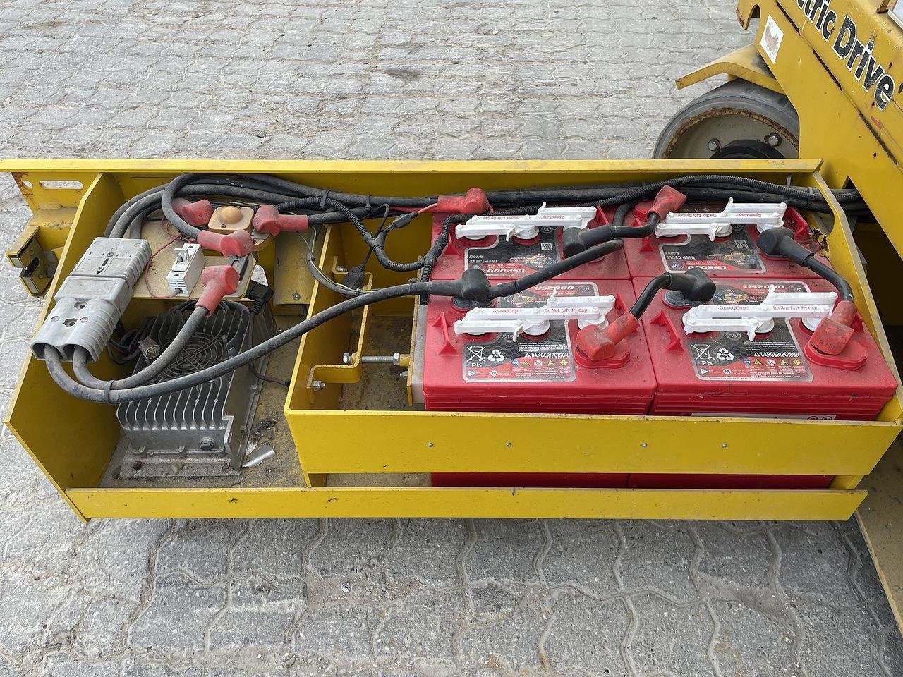 Scherenarbeitsbühne типа Sonstige 4046-ED, Gebrauchtmaschine в Skive (Фотография 9)