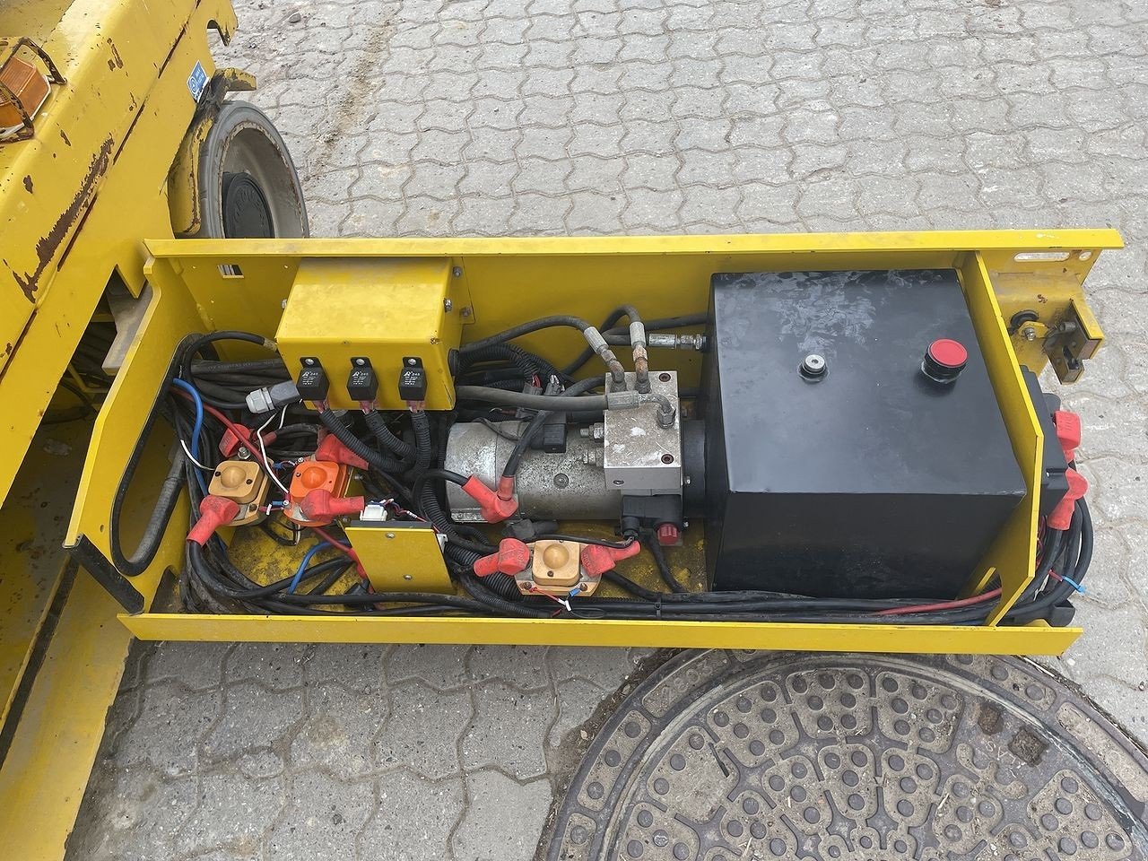 Scherenarbeitsbühne типа Sonstige 4046-ED, Gebrauchtmaschine в Skive (Фотография 10)