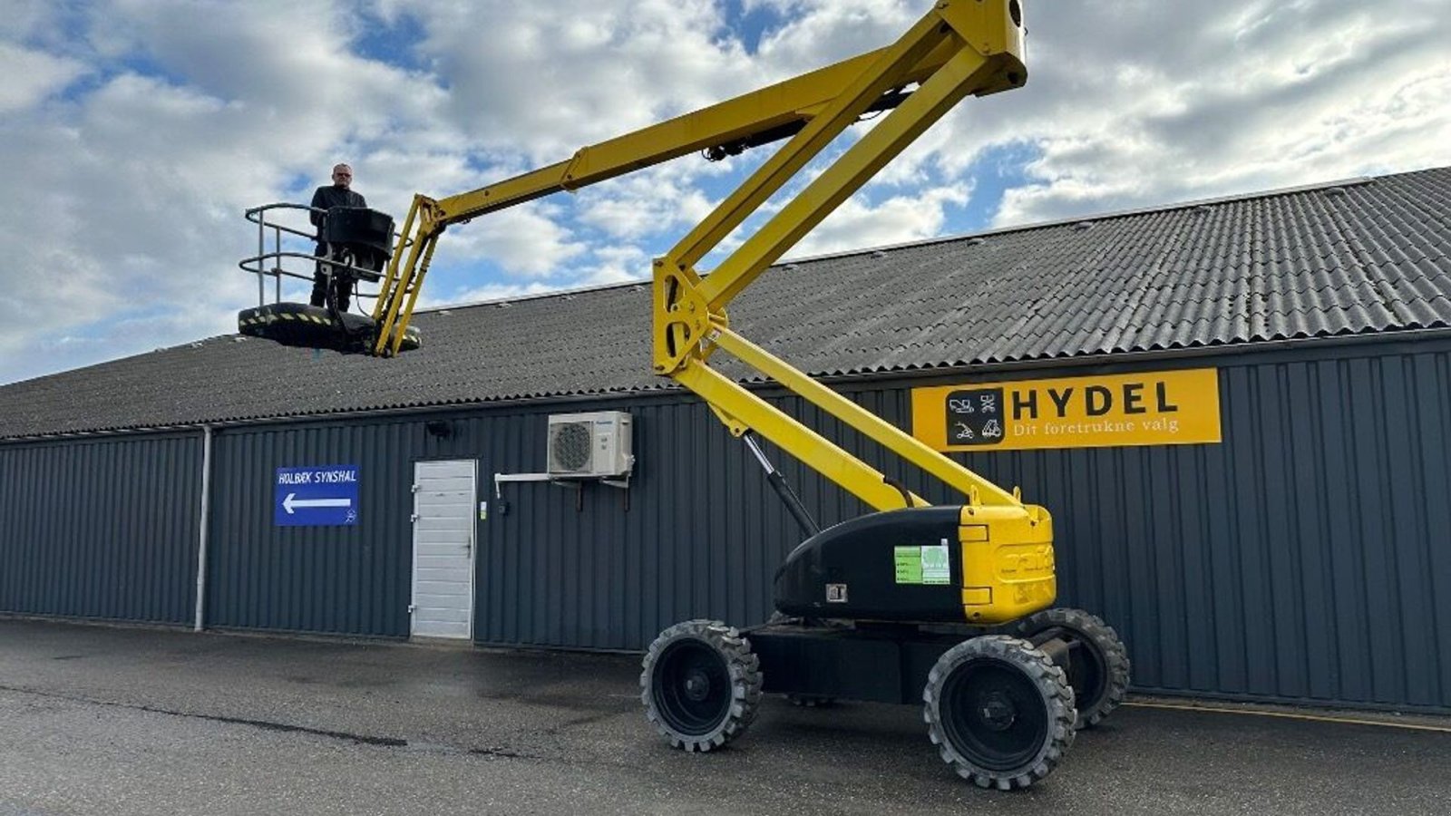 Scherenarbeitsbühne типа Sonstige HR17D 17 meter knæk arms bom lift med jip arm, drift diesel, træk 4x4, Gebrauchtmaschine в Rødovre (Фотография 1)