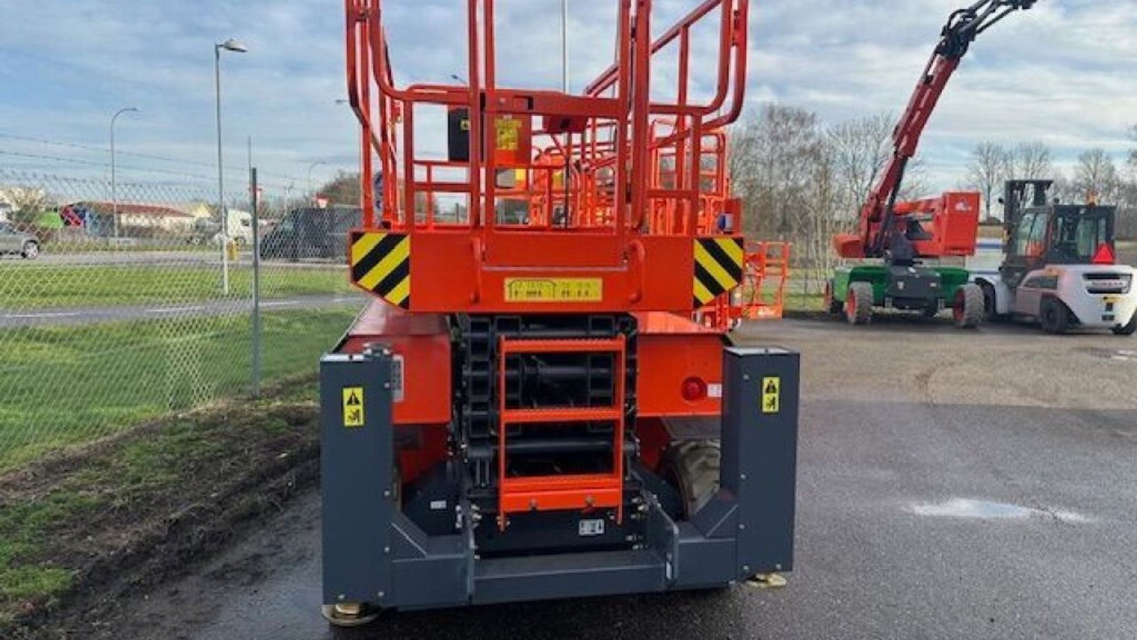 Scherenarbeitsbühne типа Sonstige JCPT1218DC, Gebrauchtmaschine в Rødovre (Фотография 3)