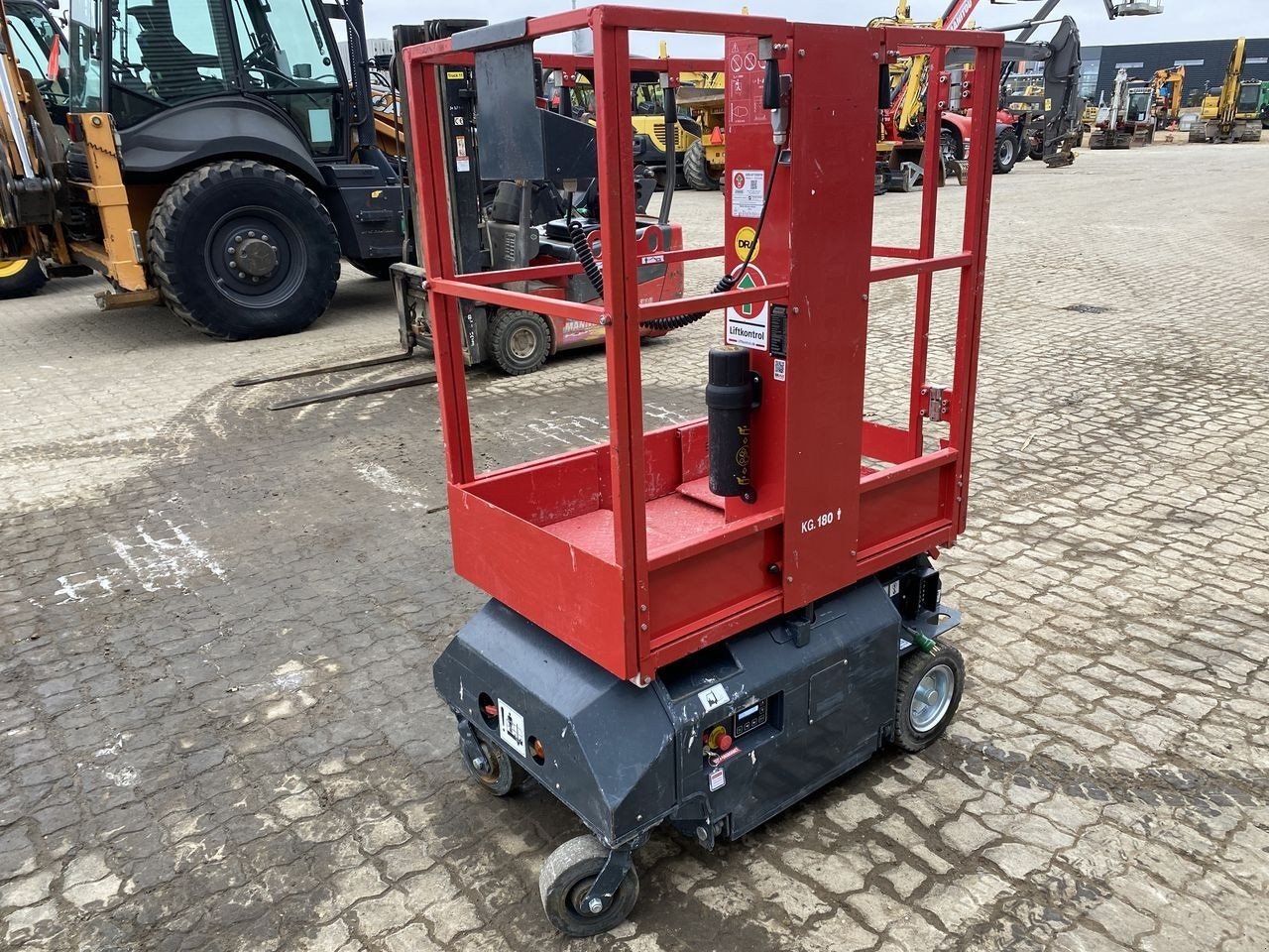 Scherenarbeitsbühne Türe ait Sonstige Leonardo HD, Gebrauchtmaschine içinde Skive (resim 4)