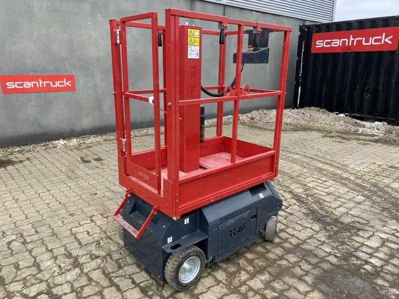 Scherenarbeitsbühne des Typs Sonstige Leonardo HD, Gebrauchtmaschine in Skive (Bild 1)