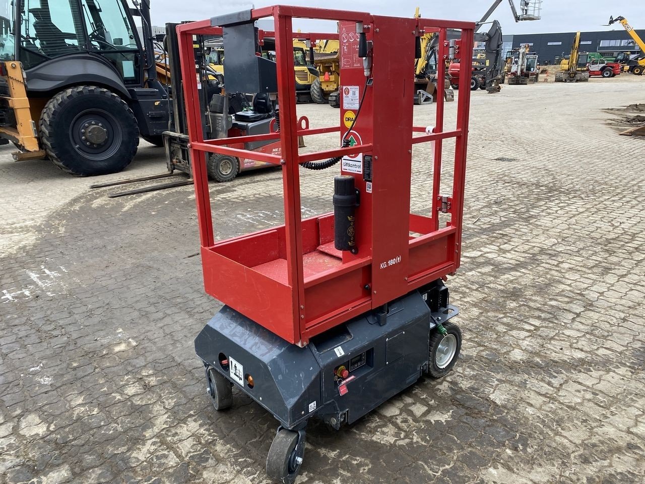 Scherenarbeitsbühne of the type Sonstige Leonardo HD, Gebrauchtmaschine in Skive (Picture 4)