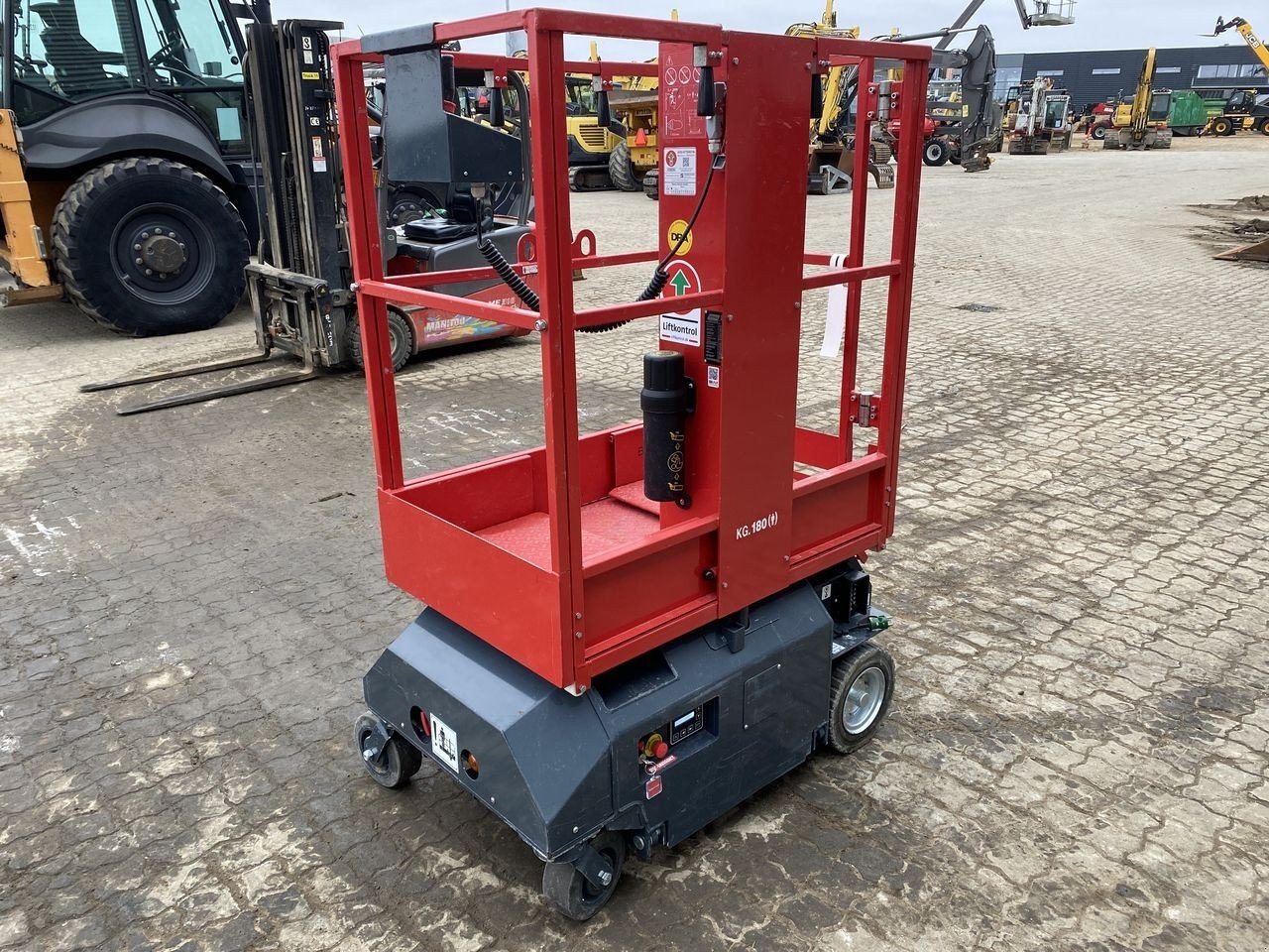 Scherenarbeitsbühne Türe ait Sonstige Leonardo HD, Gebrauchtmaschine içinde Skive (resim 4)