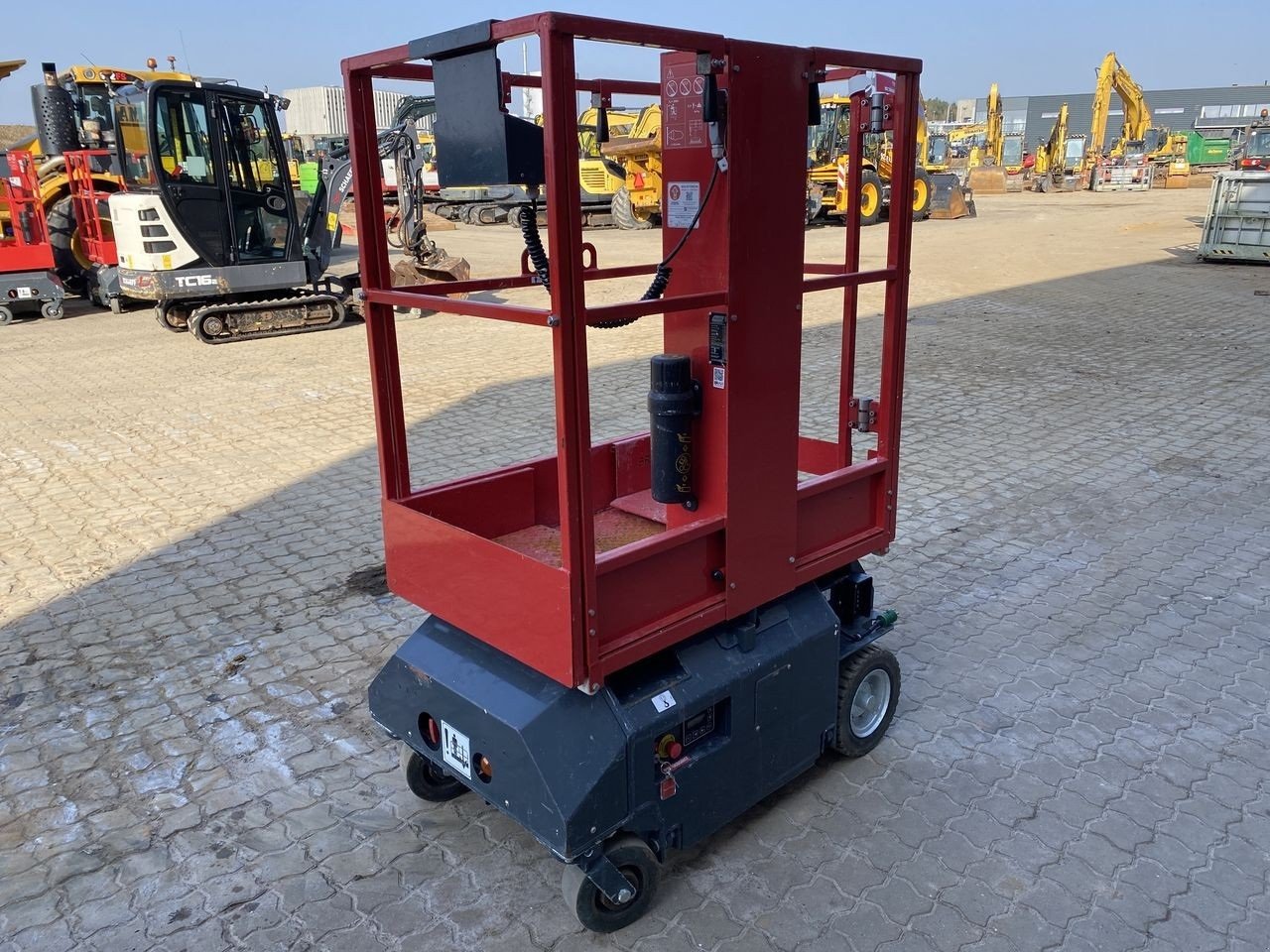 Scherenarbeitsbühne tip Sonstige Leonardo HD, Gebrauchtmaschine in Skive (Poză 4)