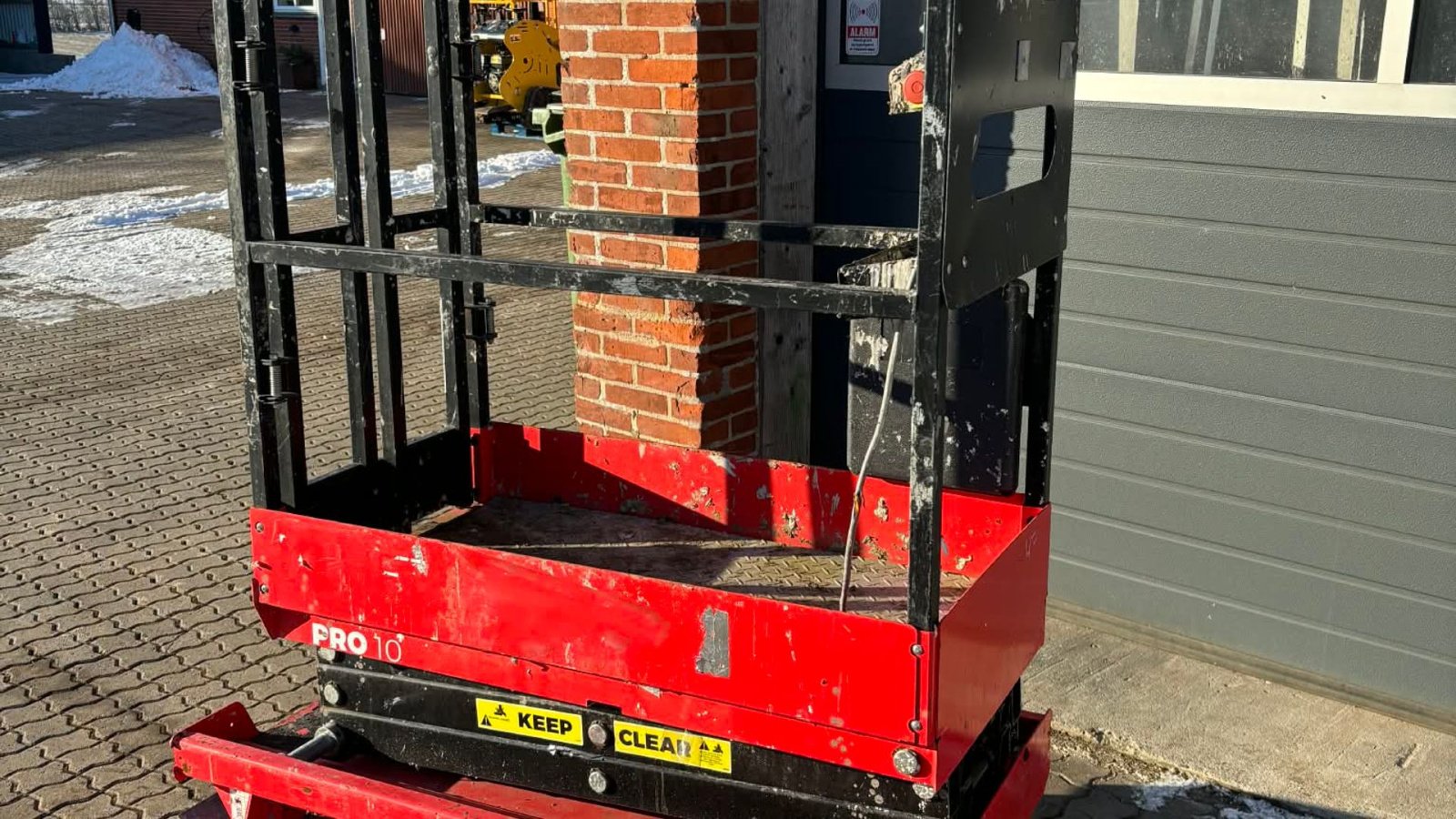 Scherenarbeitsbühne des Typs Sonstige Popup Personlift, Gebrauchtmaschine in Vinderup (Bild 3)