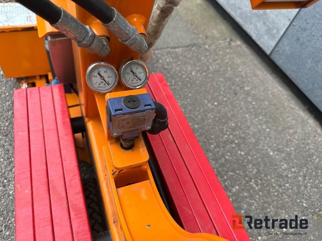 Scherenarbeitsbühne типа Sonstige SL380 Glaslift, Gebrauchtmaschine в Rødovre (Фотография 4)