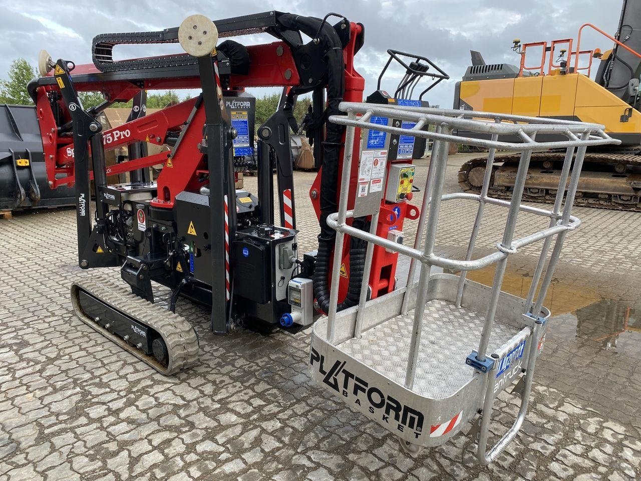 Scherenarbeitsbühne typu Sonstige SPIDER 15.75 STD, Gebrauchtmaschine v Skive (Obrázek 5)