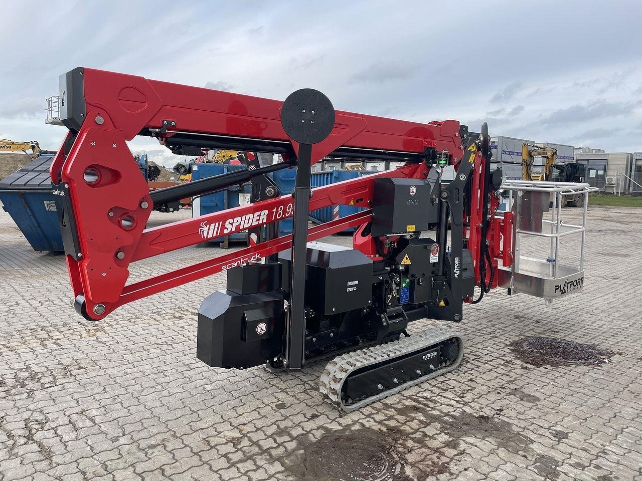 Scherenarbeitsbühne des Typs Sonstige SPIDER 18.95 E-LI, Gebrauchtmaschine in Skive (Bild 4)