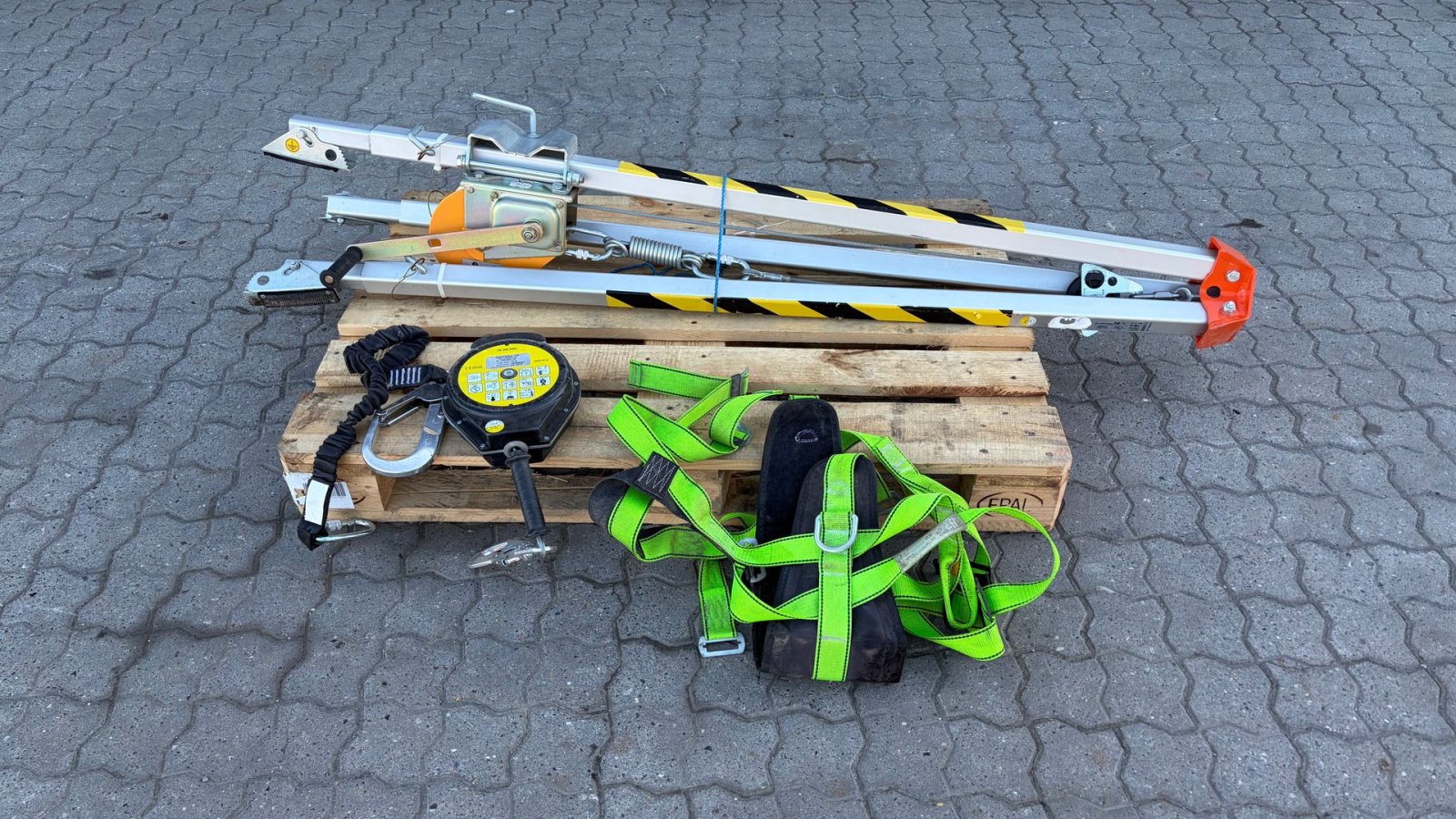 Scherenarbeitsbühne Türe ait Sonstige TM-9, Gebrauchtmaschine içinde Rønnede (resim 1)