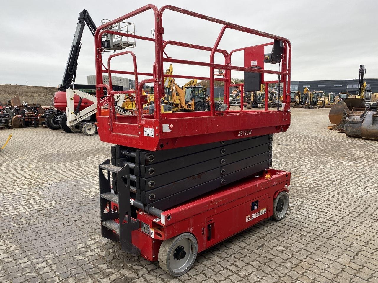 Scherenarbeitsbühne типа Sonstige XE120W, Gebrauchtmaschine в Skive (Фотография 4)