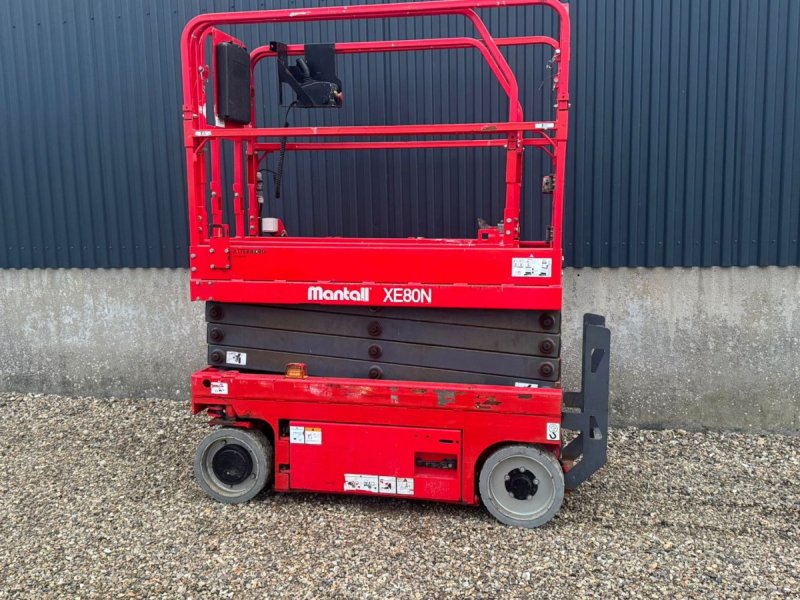 Scherenarbeitsbühne del tipo Sonstige XE80N Saxlift, Gebrauchtmaschine In Nykøbing Mors (Immagine 1)