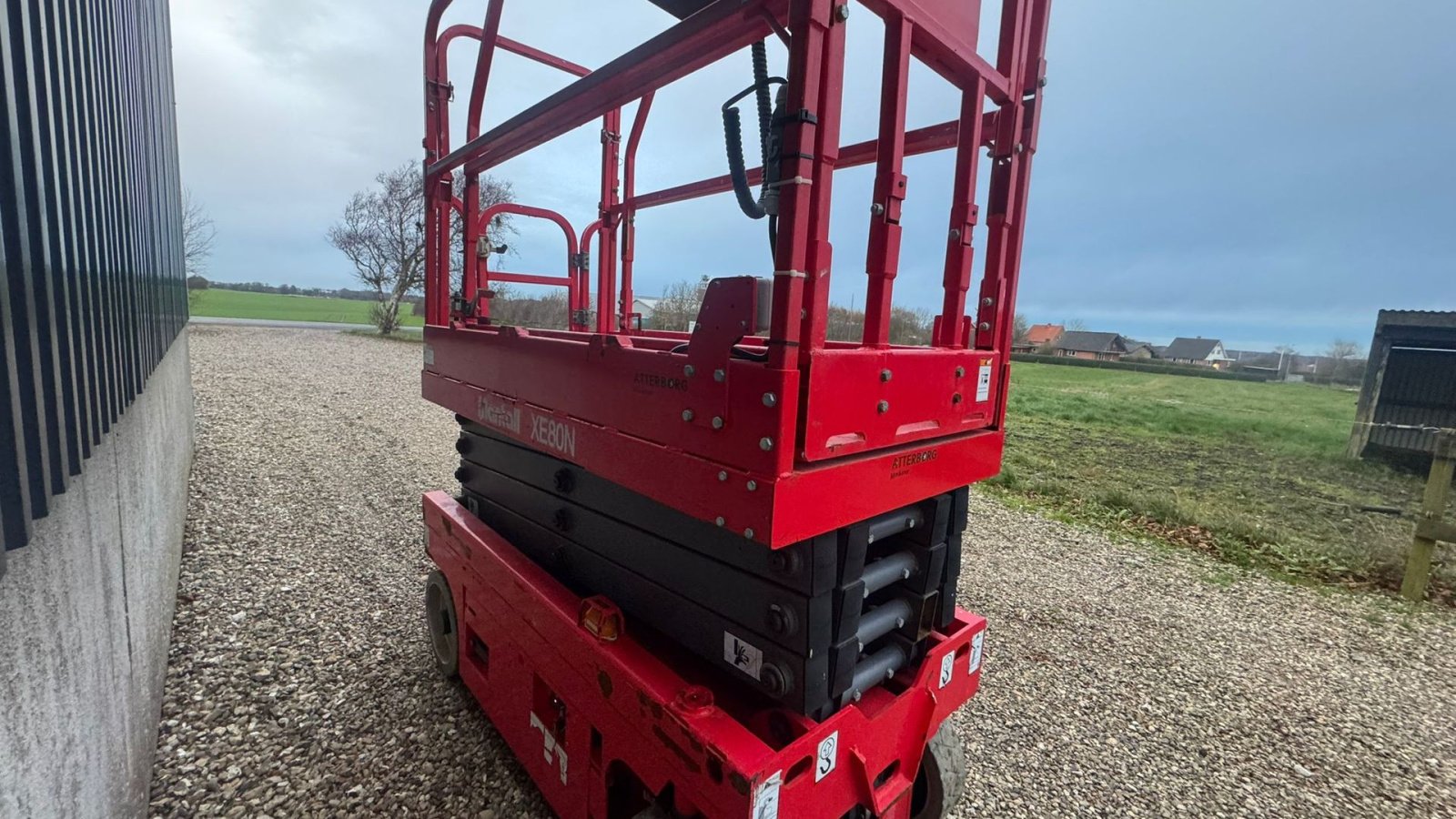 Scherenarbeitsbühne типа Sonstige XE80N Saxlift, Gebrauchtmaschine в Nykøbing Mors (Фотография 4)