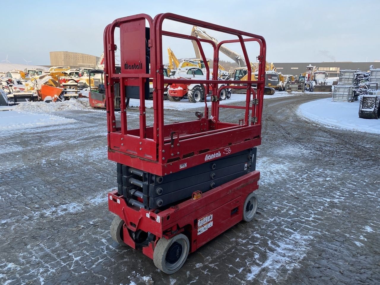 Scherenarbeitsbühne del tipo Sonstige XE80N, Gebrauchtmaschine In Skive (Immagine 4)