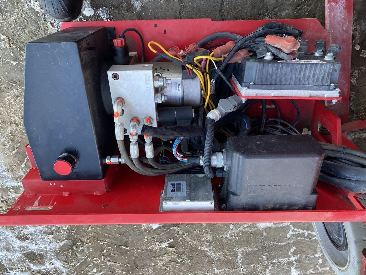 Scherenarbeitsbühne del tipo Sonstige XE80N, Gebrauchtmaschine In Skive (Immagine 9)