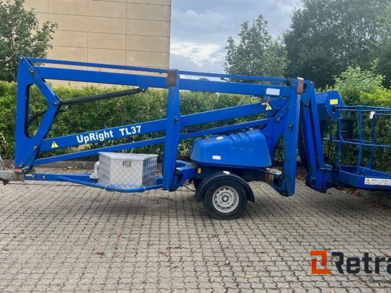 Scherenarbeitsbühne del tipo Upright TL37 Trailer lift 12,5 meter, Gebrauchtmaschine In Rødovre (Immagine 1)