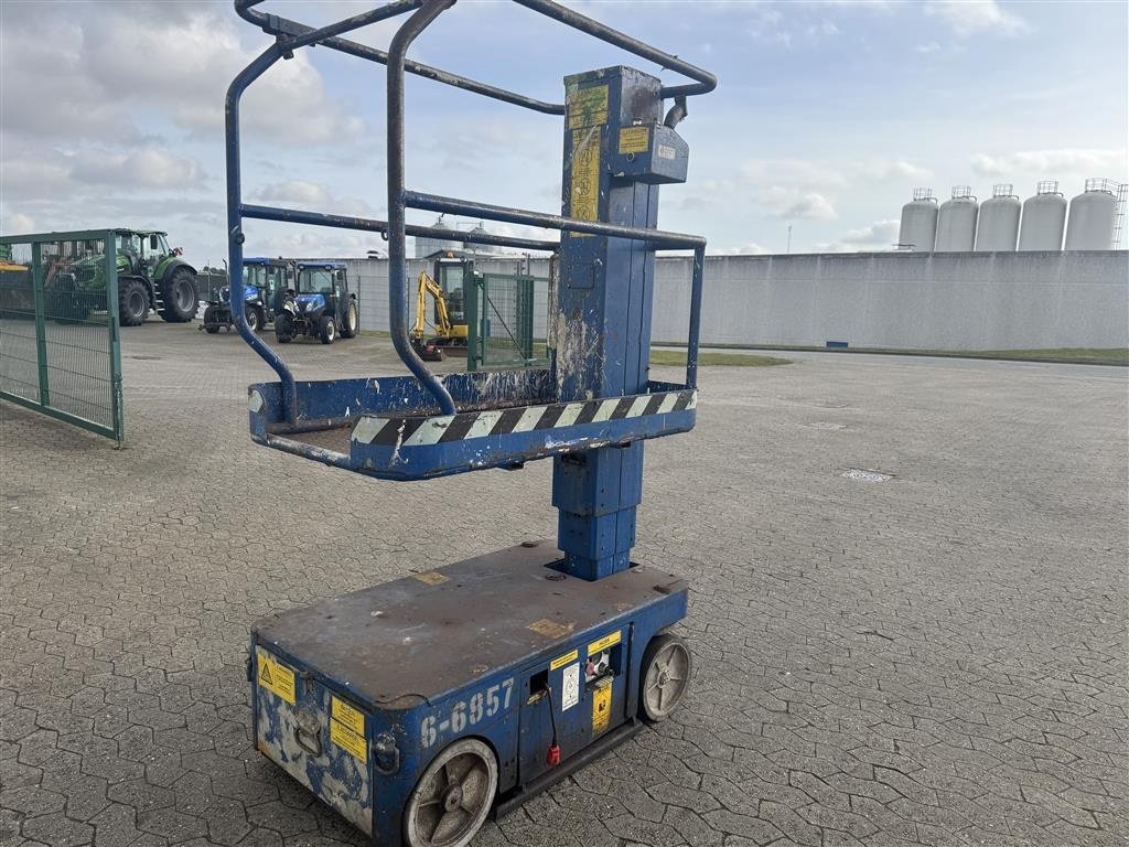 Scherenarbeitsbühne типа Upright TM 12, Gebrauchtmaschine в Ringe (Фотография 10)