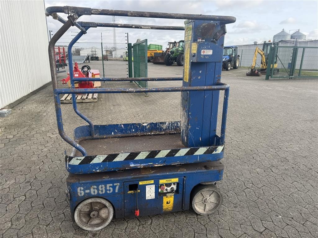 Scherenarbeitsbühne типа Upright TM 12, Gebrauchtmaschine в Ringe (Фотография 8)