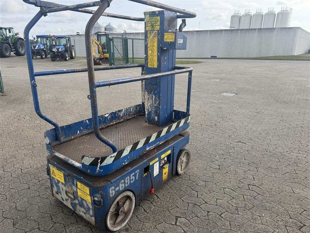 Scherenarbeitsbühne типа Upright TM 12, Gebrauchtmaschine в Ringe (Фотография 7)