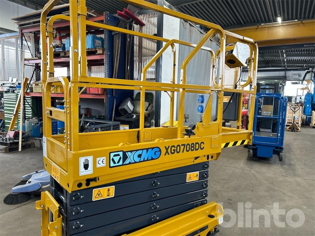 Scherenarbeitsbühne typu XCMG XG0708DC, Gebrauchtmaschine v Düsseldorf (Obrázek 4)