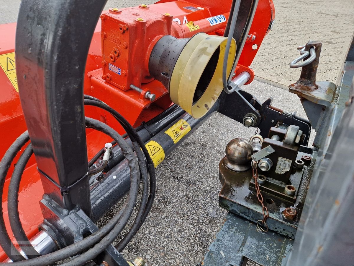 Schlegelmäher typu Kuhn BP 24 mit Seitenverschub, Gebrauchtmaschine v Tarsdorf (Obrázek 5)