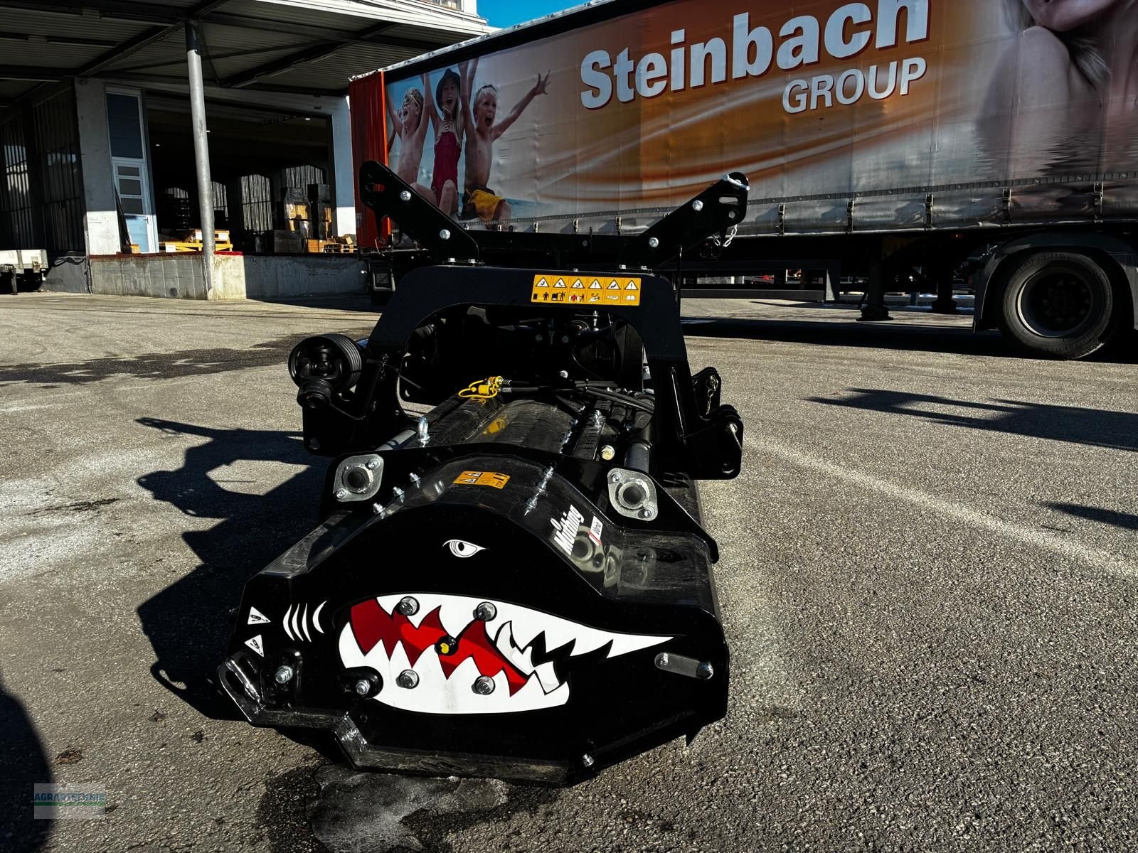 Schlegelmäher des Typs Müthing MU-AS220, Neumaschine in Pettenbach (Bild 3)