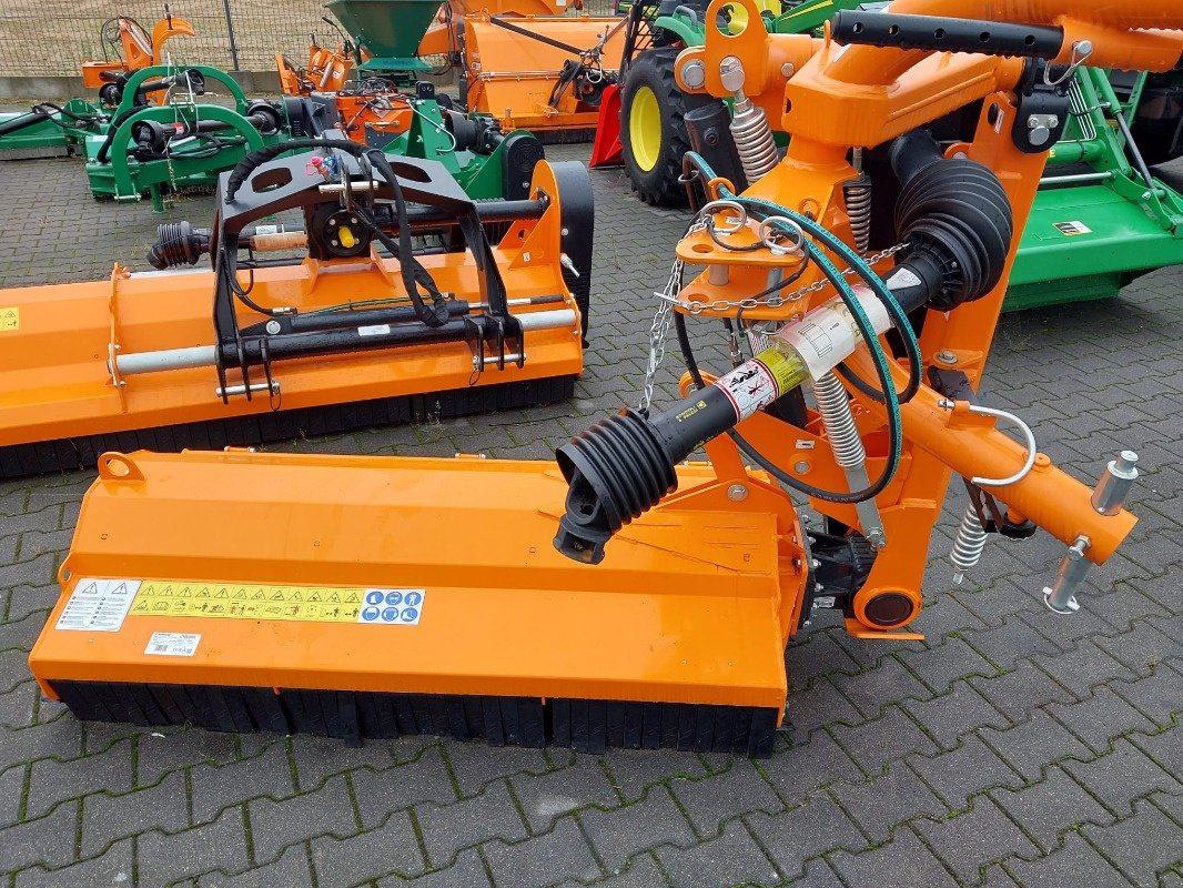 Schlegelmäher typu SaMASZ KBR140L, Neumaschine v Mrągowo (Obrázek 1)