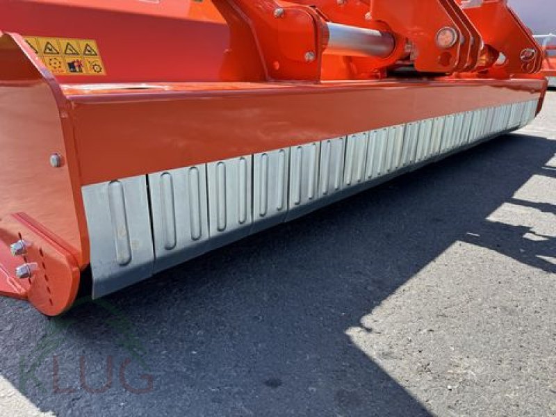 Schlegelmäher of the type Tierre Pantera PRO Revers 280, Neumaschine in Pirching am Traubenberg (Picture 21)