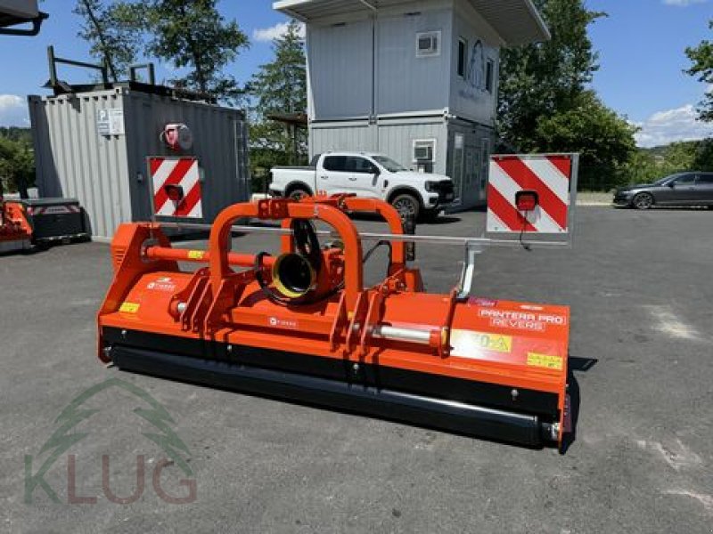 Schlegelmäher of the type Tierre Pantera PRO Revers 280, Neumaschine in Pirching am Traubenberg (Picture 9)