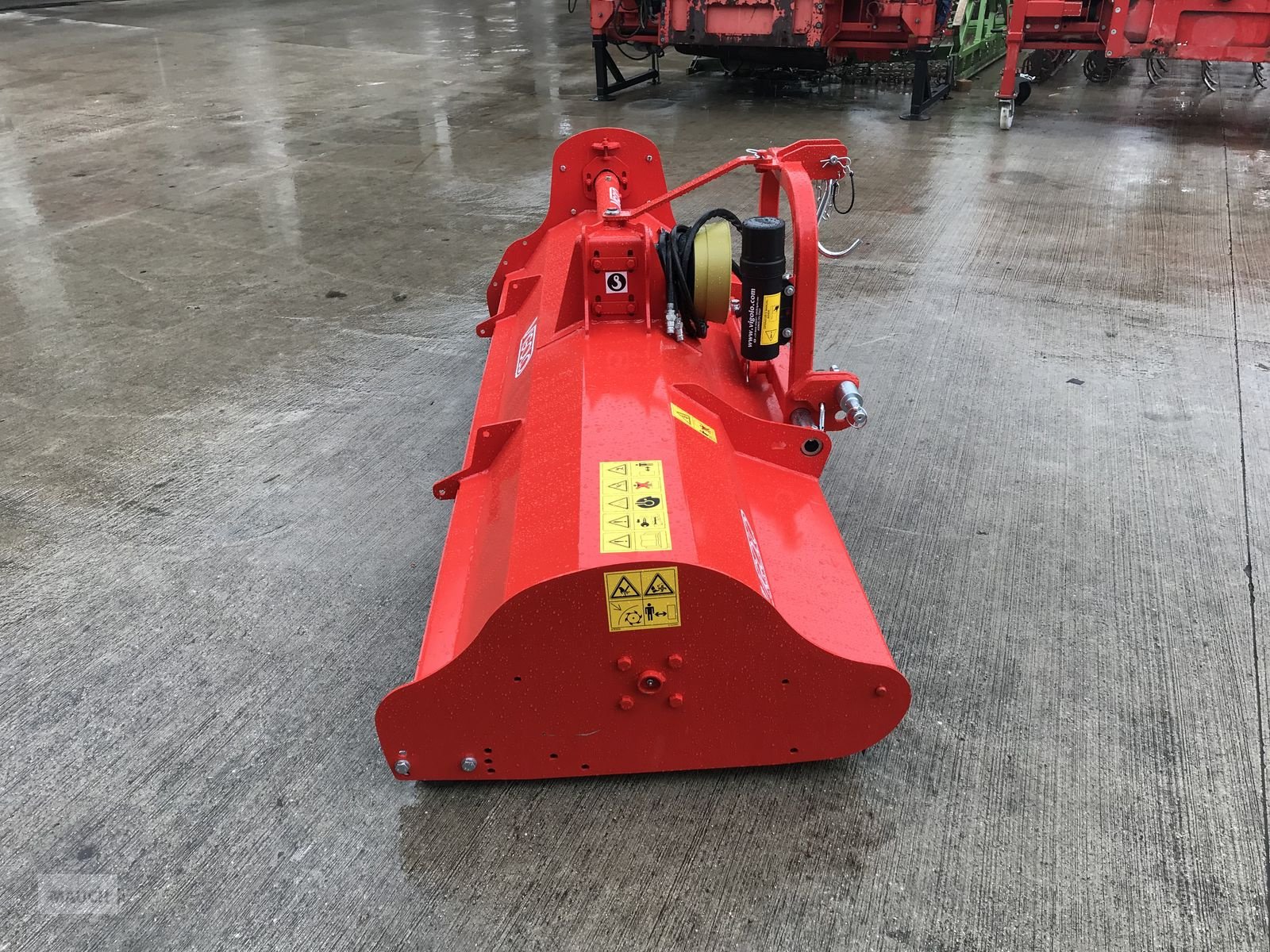 Schlegelmäher of the type Vigolo TK2 220, Neumaschine in Burgkirchen (Picture 5)